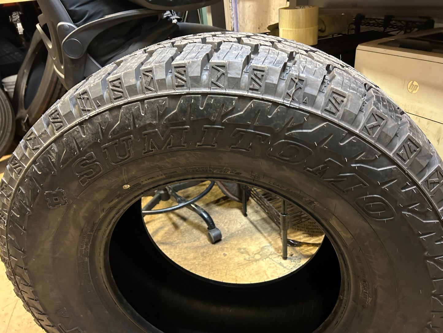 SUMITOMO ENCOUNTER AT BSW LT 325 65 18 127/124R 10PLY ALL TERRAIN TIRE ATH98
