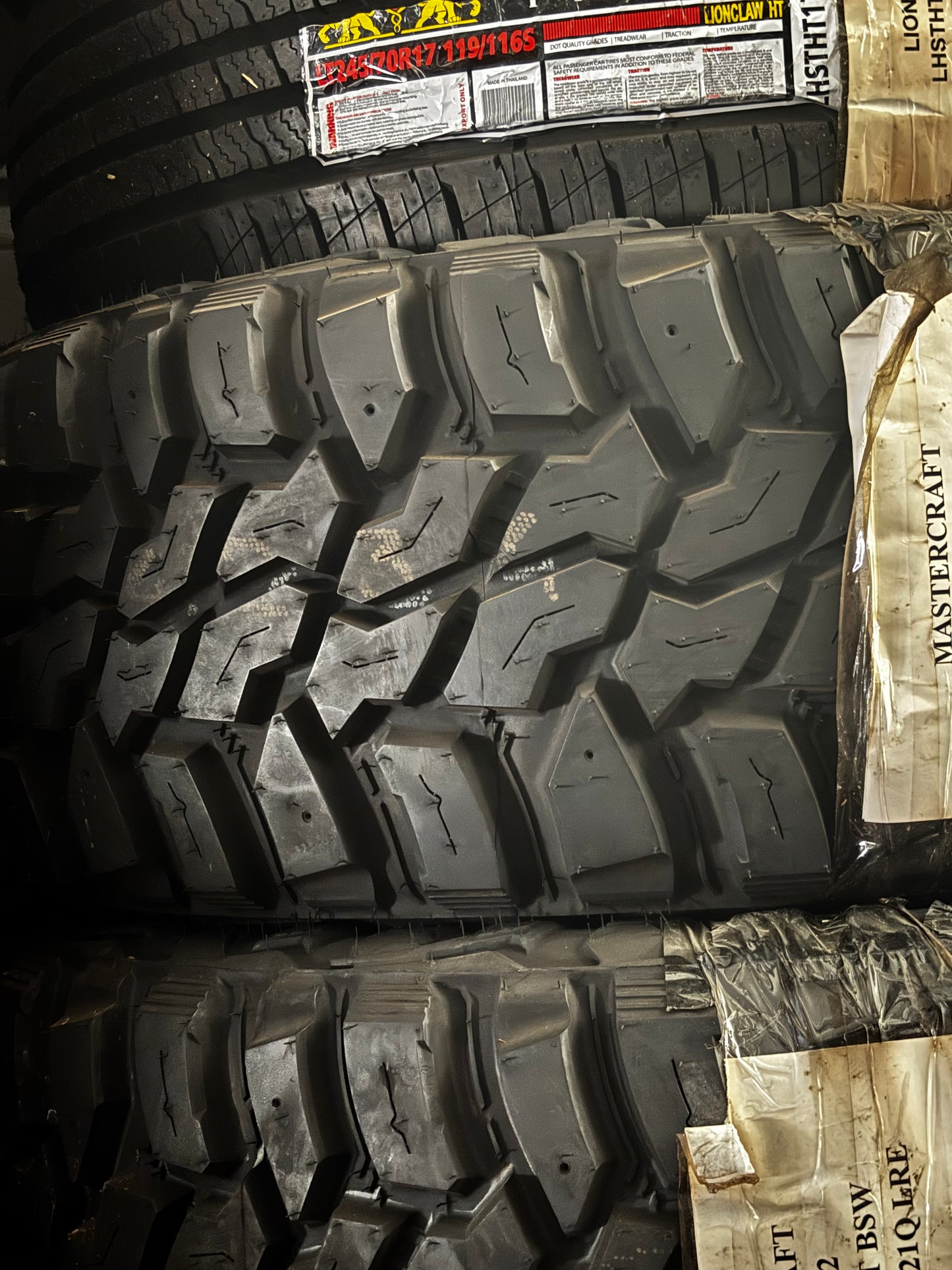 (KSL ONLY) NOS MASTERCRAFT COURSER MXT BSW BSW LT 35 12.5 20 121Q LRE 10PLY MUD TERRAIN TIRE 90000020202