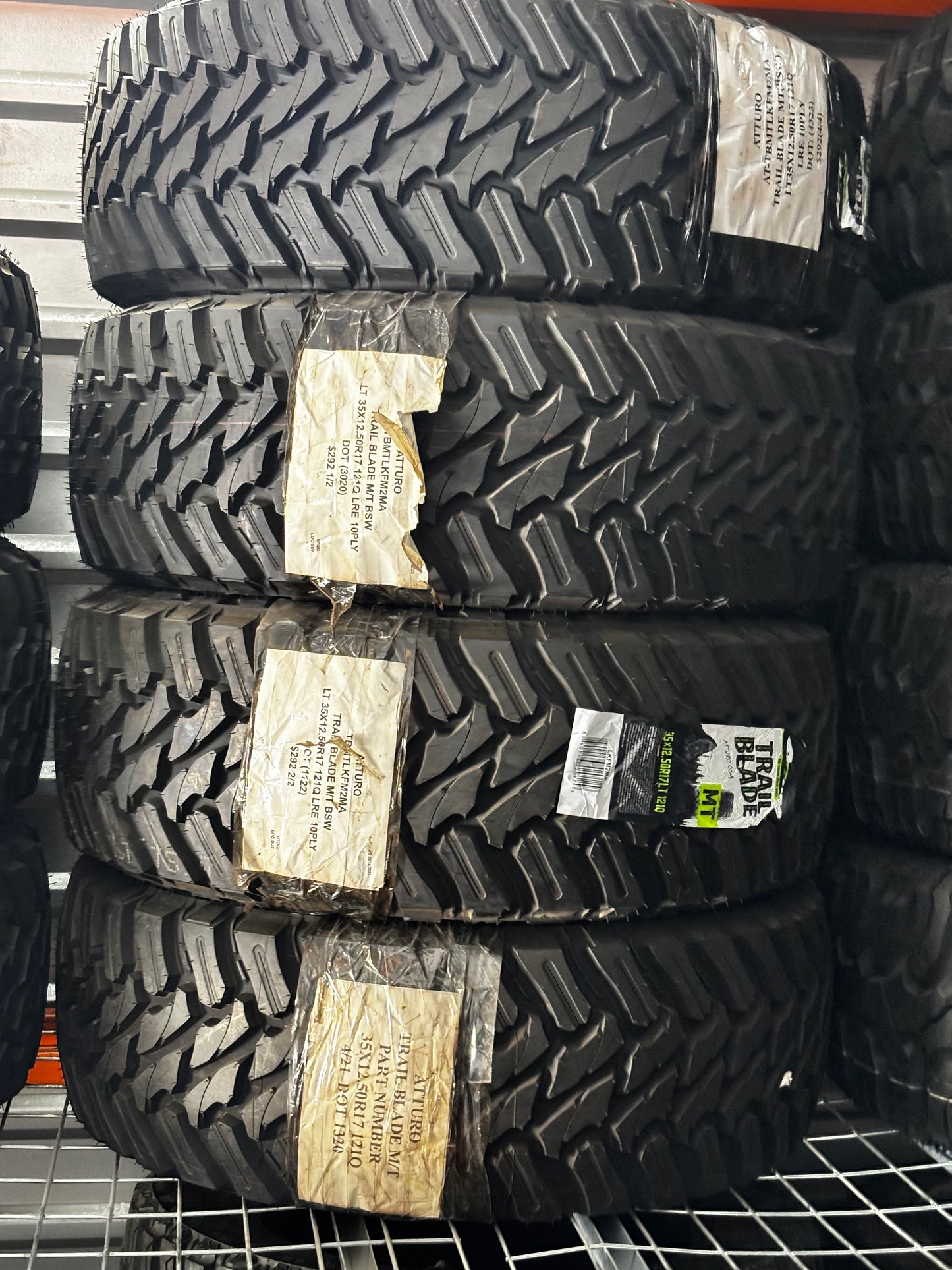 (TODO) 4 ATTURO TRAIL BLADE MT LT 35 12.5 17 121Q LRE 10 PLY MUD TERRAIN TIRES