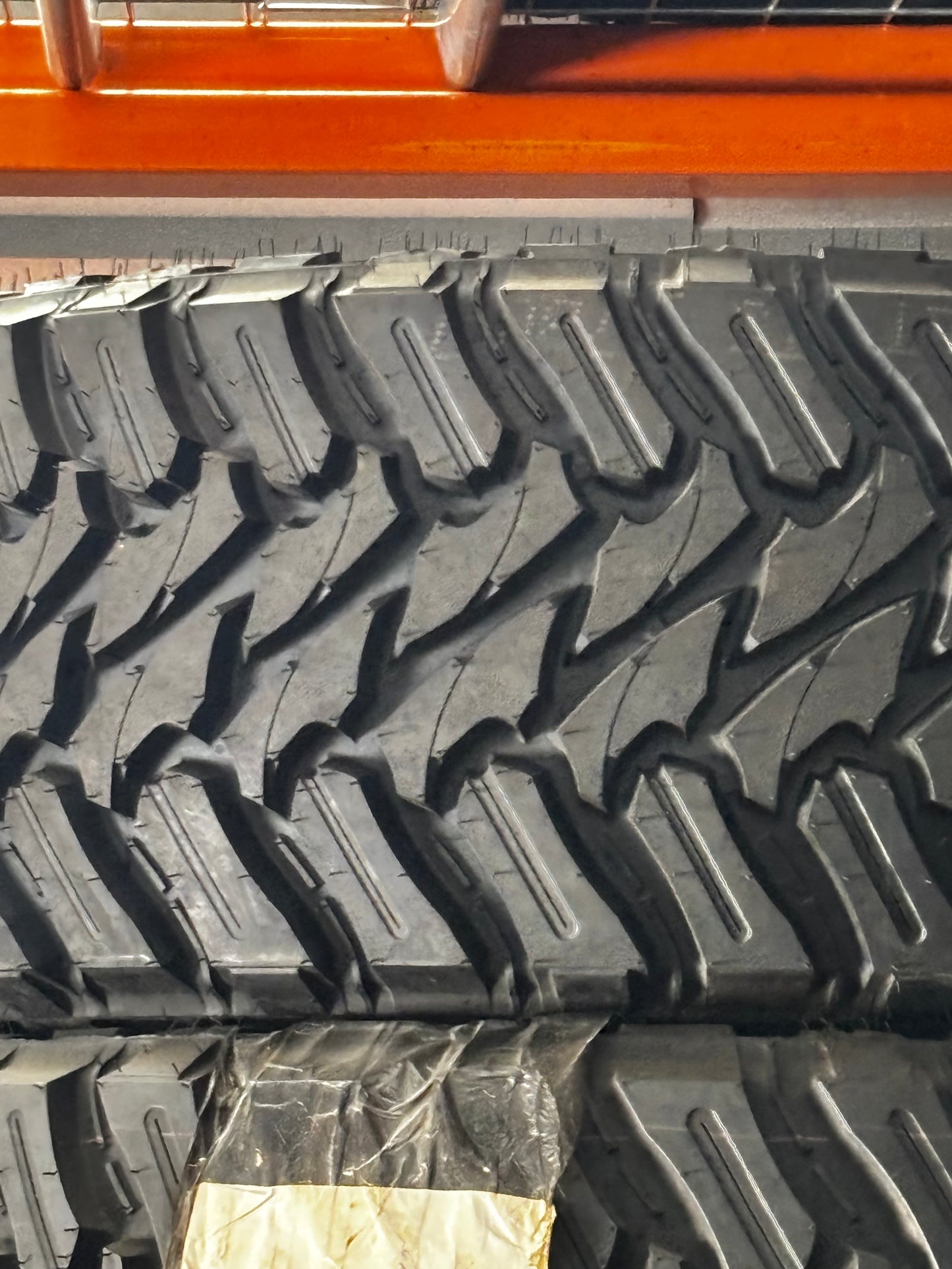 (TODO) 4 ATTURO TRAIL BLADE MT LT 35 12.5 17 121Q LRE 10 PLY MUD TERRAIN TIRES