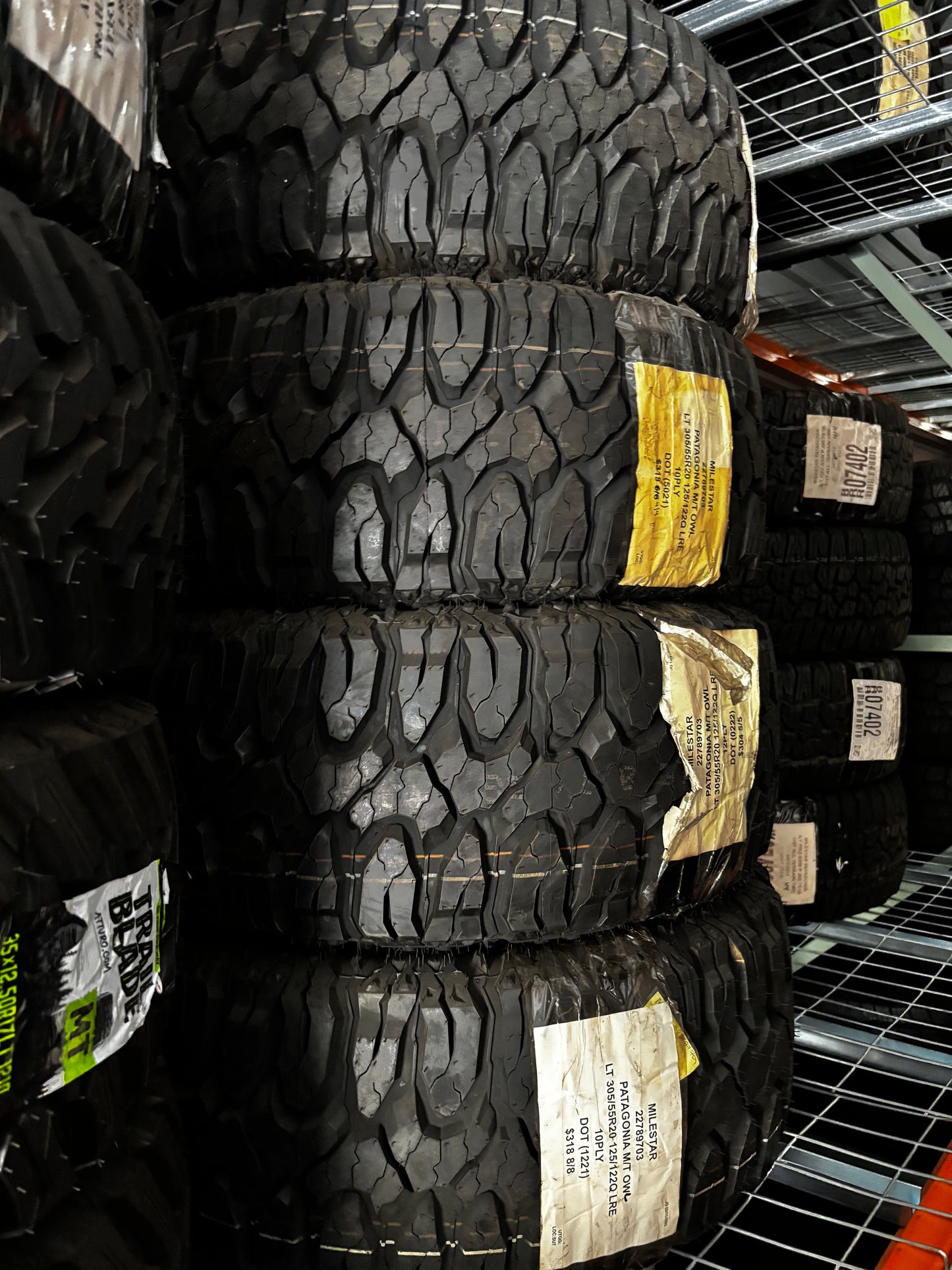 (TODO) 4 MILESTAR PATAGONIA MT OWL LT 305 55 20 125/122Q LRE 10 PLY MUD TERRAIN TIRES 22789703