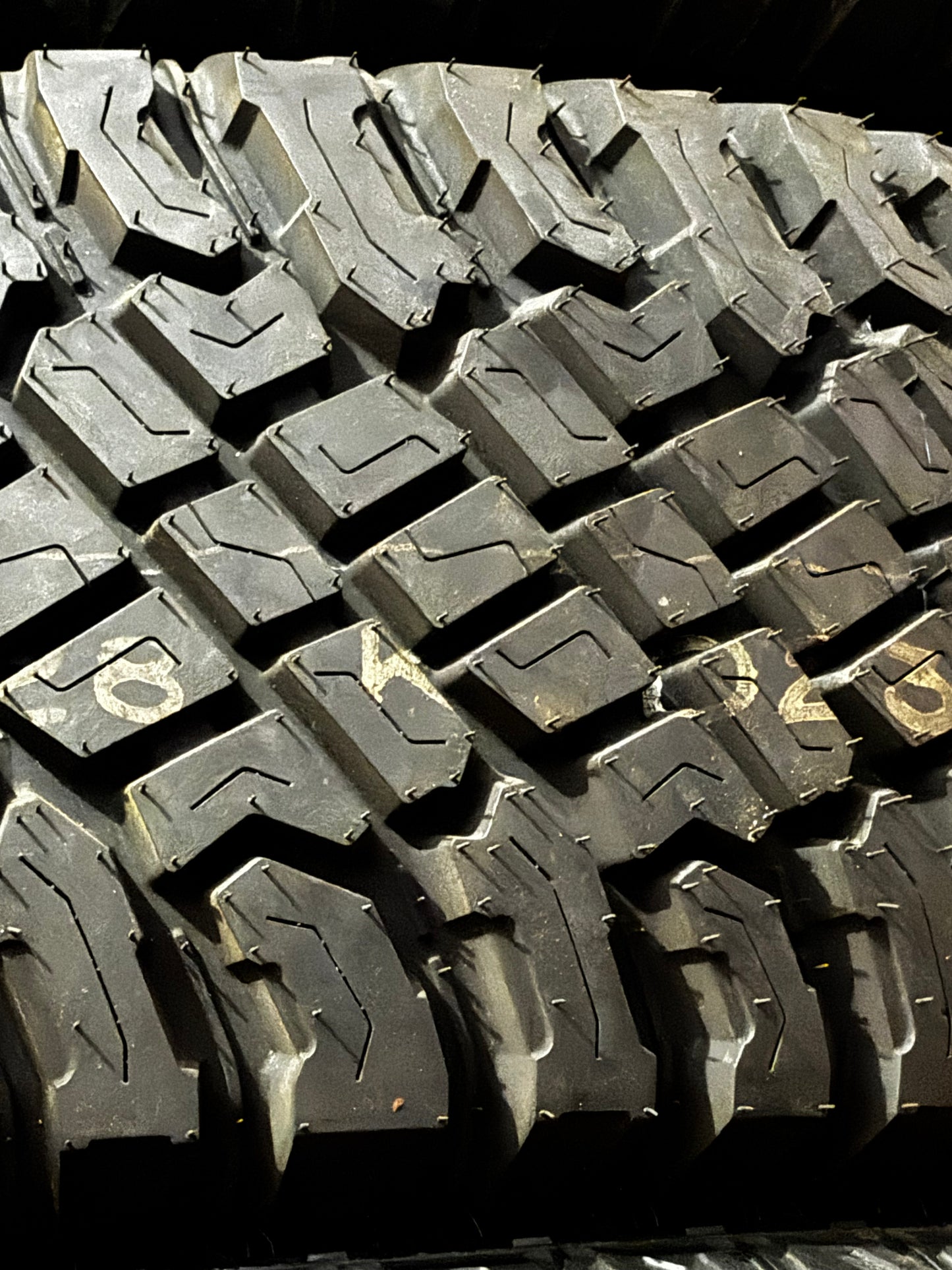 (TODO) ATTURO TRAIL BLADE XT LY 295 70 17 126Q LRE 10 PLY ALL TERRAIN TIRE
