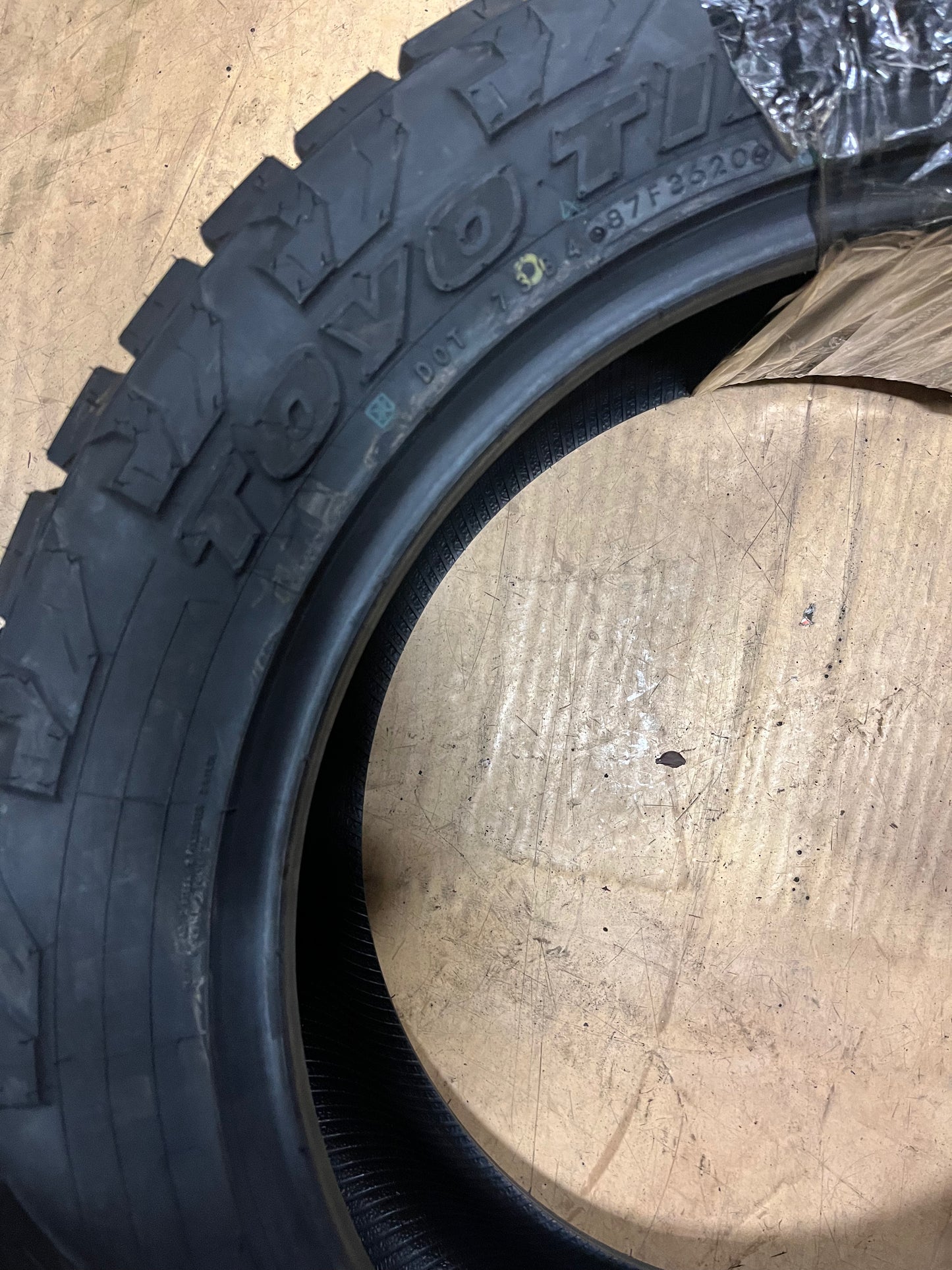 TOYO OPEN COUNTRY AT3 LT 285 50 22 121/118R LRE 10PLY ALL TERRAIN TIRE 355290