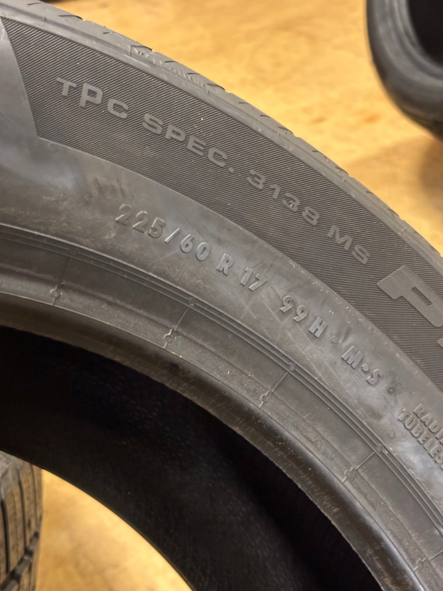 CONTINENTAL PROCONTACT TX TPC SPEC BSW P 225 60 17 99H SL ALL SEASON TIRE 15577130000