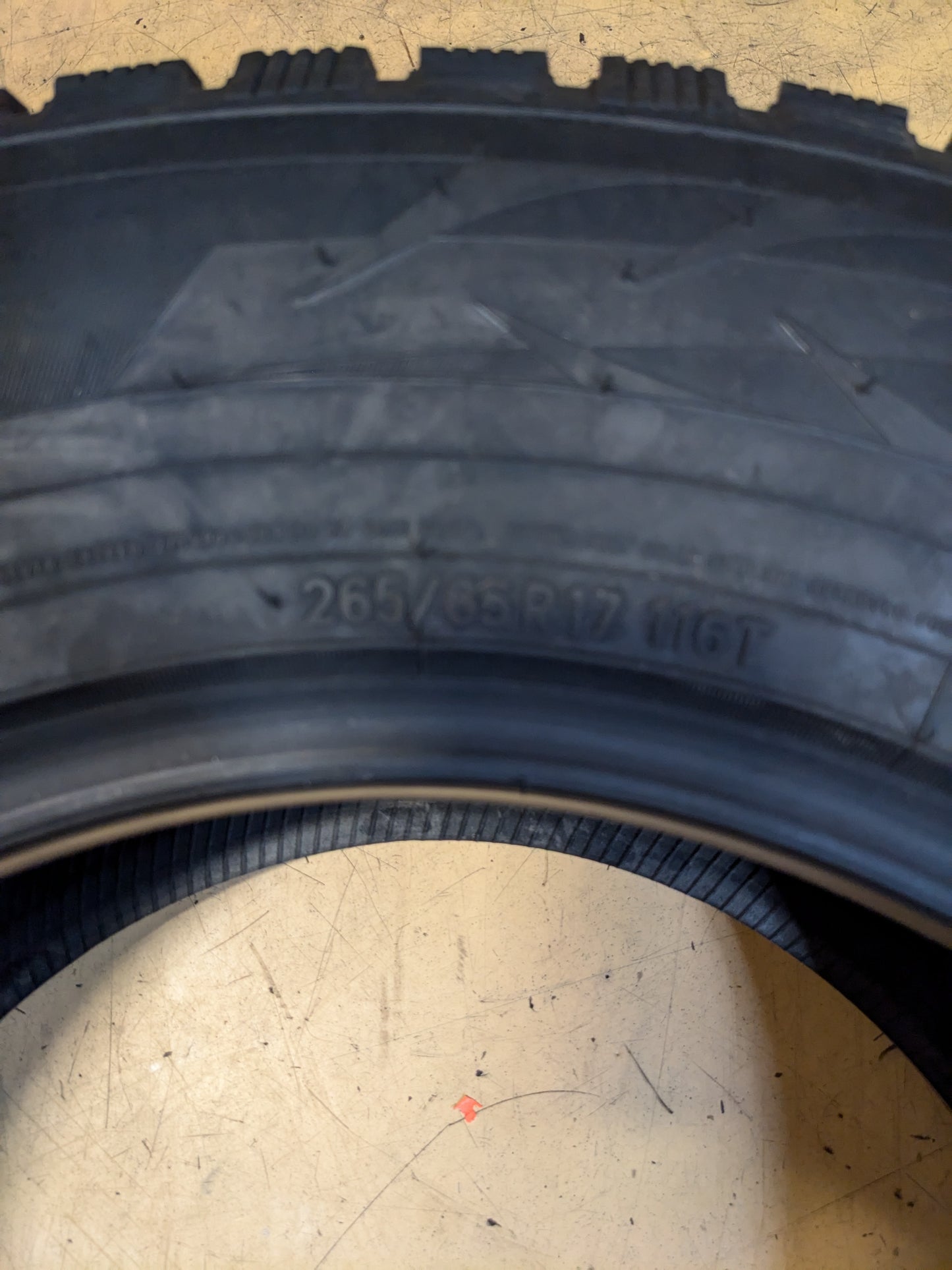 TOYO OBSERVE G3-ICE 265 65 17 116T WINTER TIRE 13976