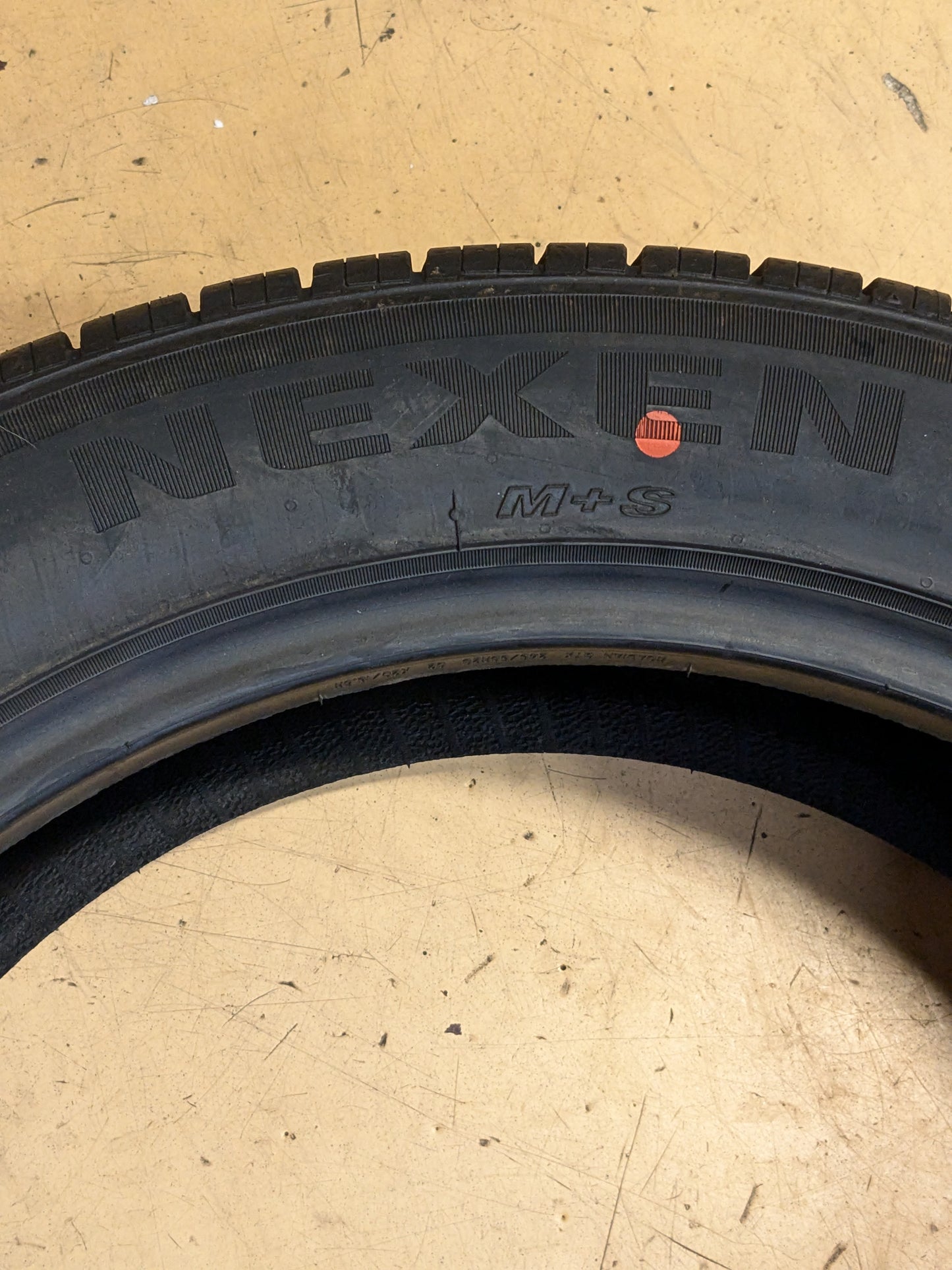 NEXEN ROADIAN GTX 245 50 20 102V ALL SEASON TIRE 17038NXK