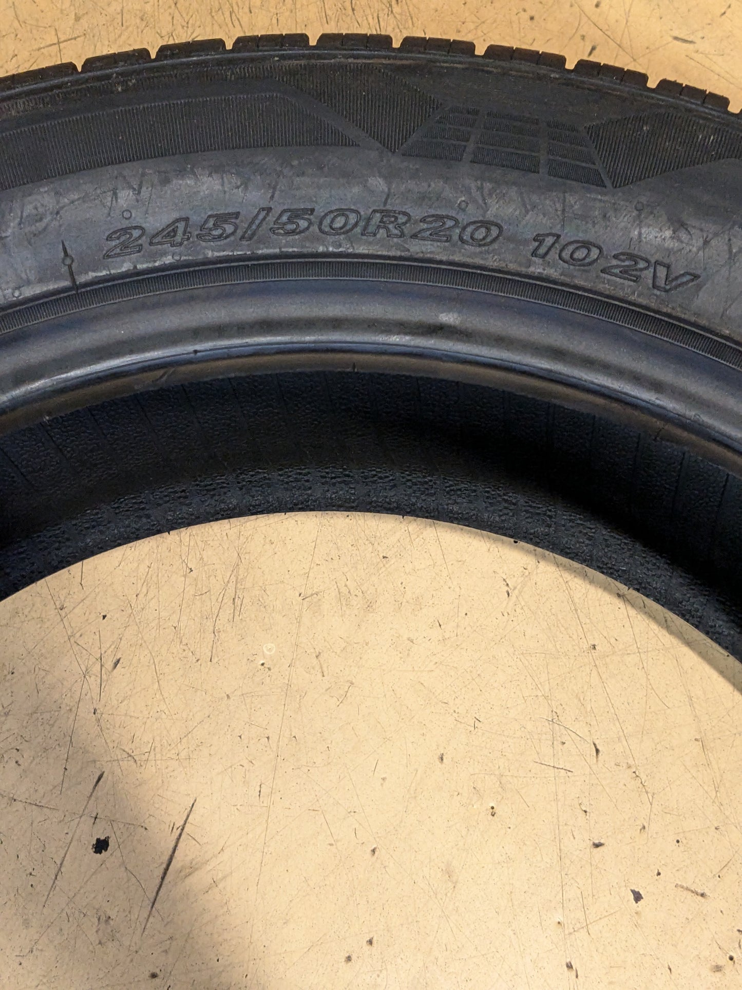 NEXEN ROADIAN GTX 245 50 20 102V ALL SEASON TIRE 17038NXK