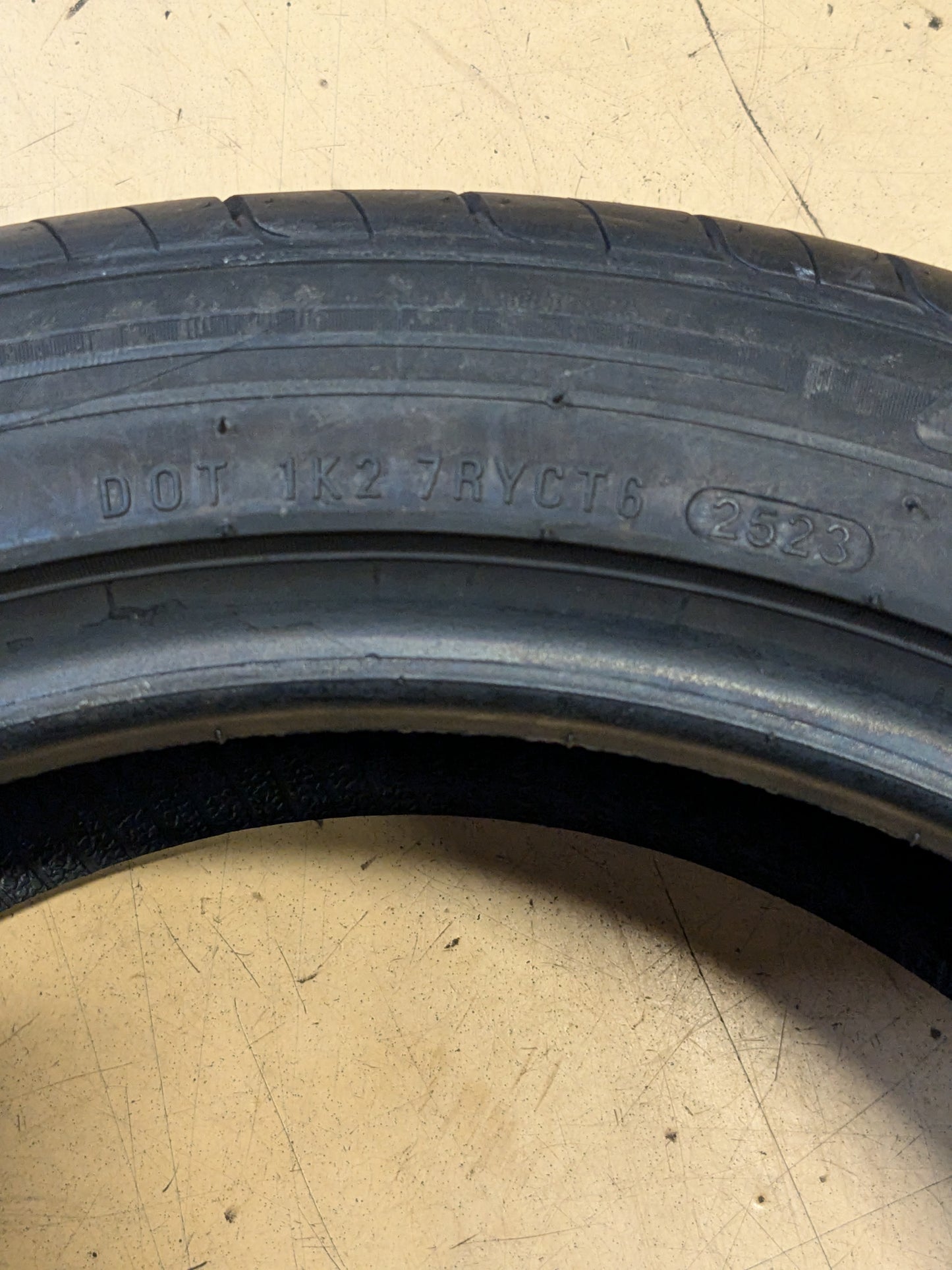 2 KUMHO ECSTA LX PLATINUM 215 45 17 91W XL ALL SEASON TIRE 2127243