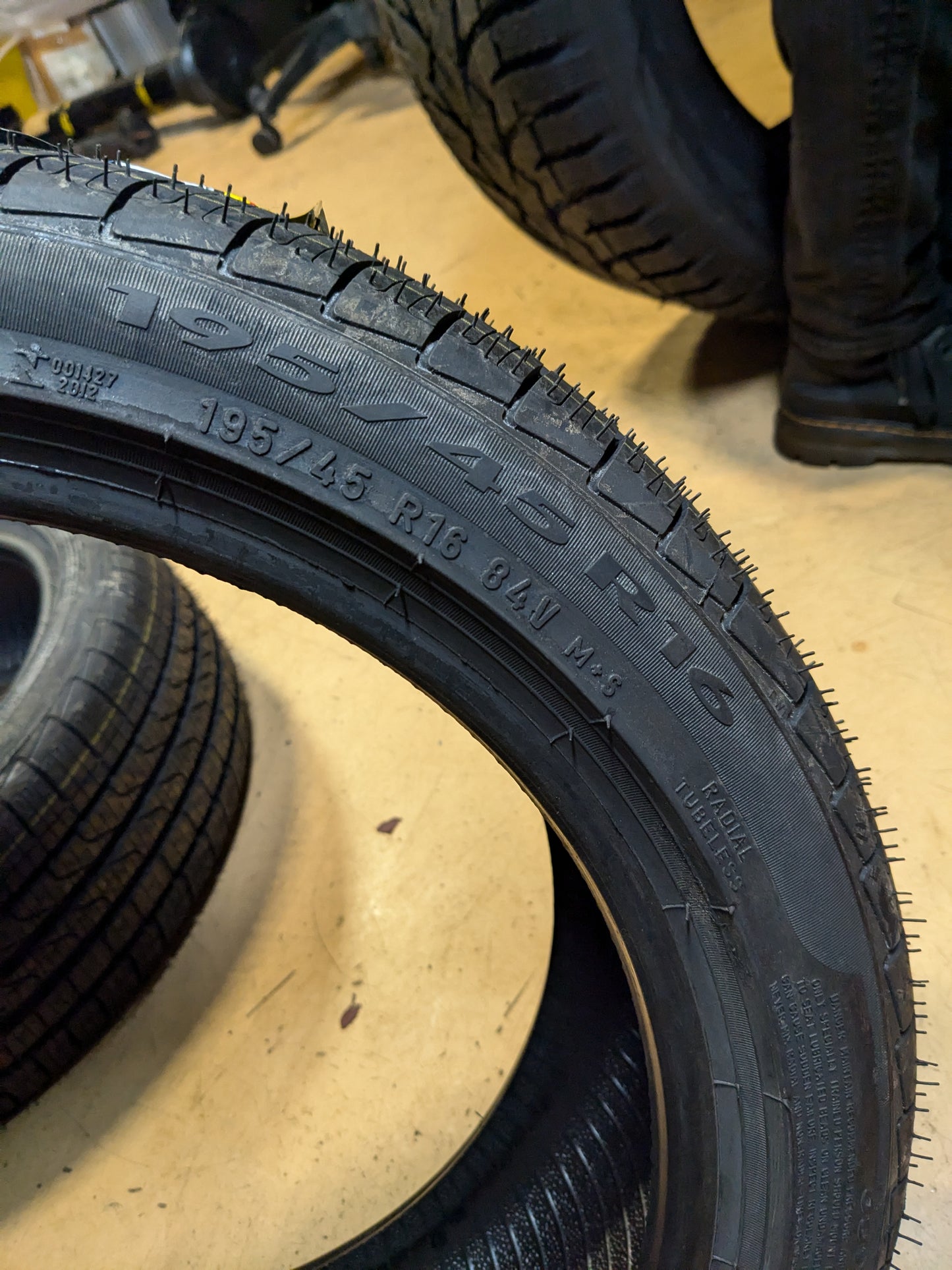 4 PIRELLI CINTURATO P7 A/S P 195 45 16 84V XL ALL SEASON TIRES 2150100