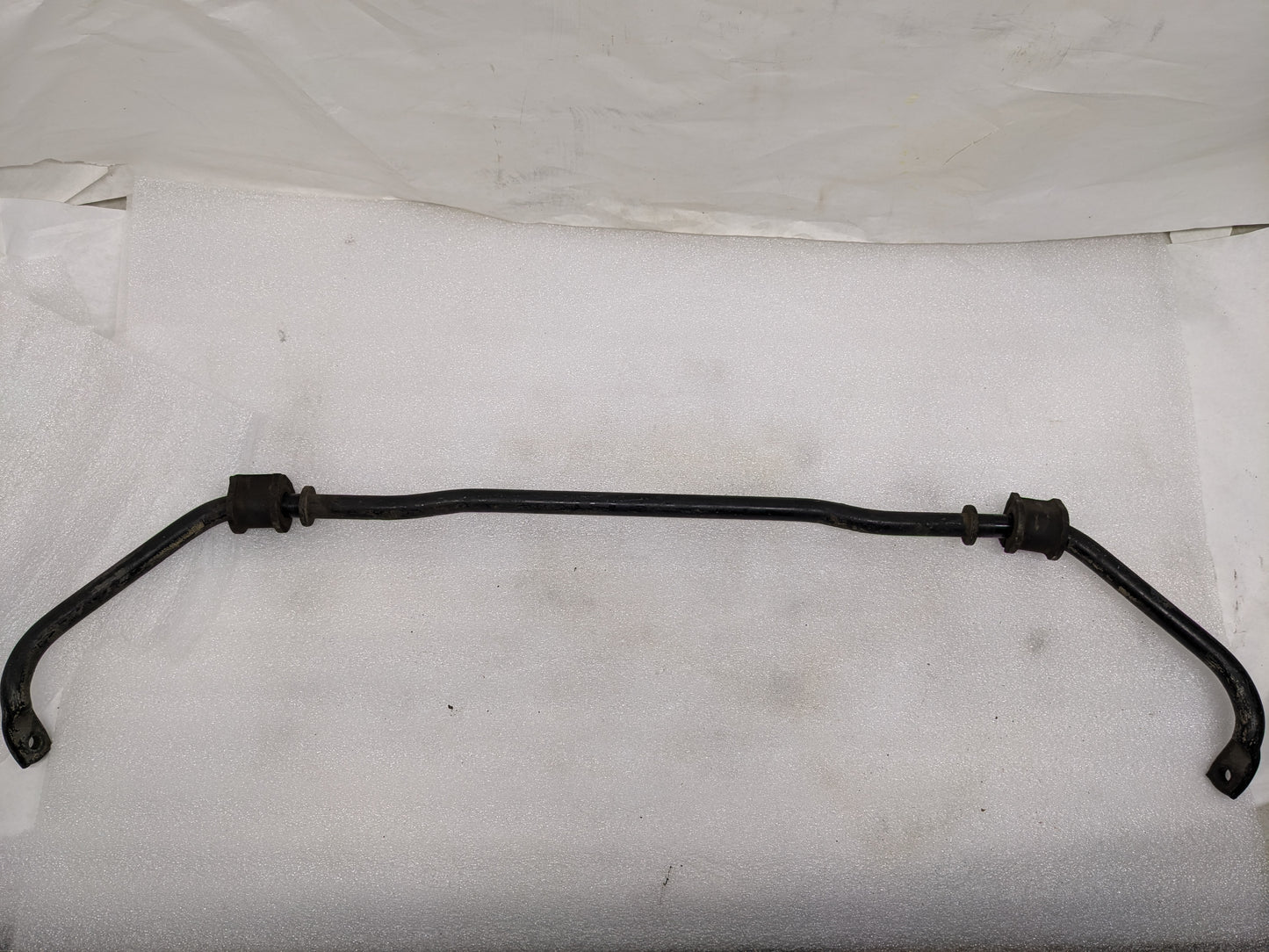 USED PORSCHE STABILIZER BAR 965-343-707-33 WITH BUSHINGS 964-343-792-20