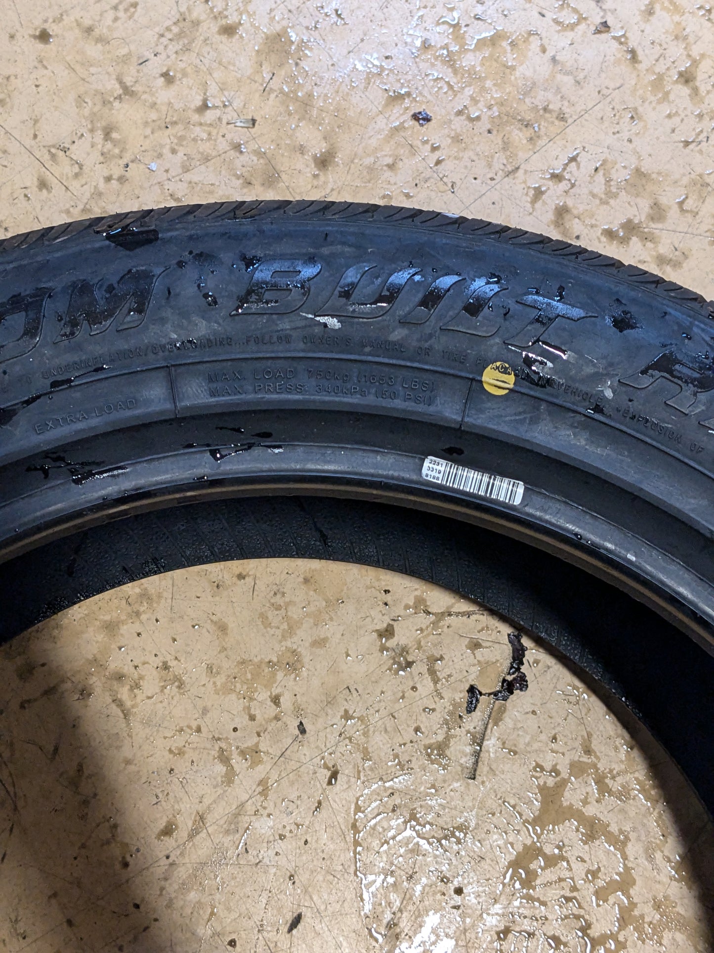 NEW VOGUE CUSTOM BUILT RADIAL VIII 215 55 17 98V 3206604 PERFORMANCE PASSENGER TIRE GOLD AND WHITE SIDEWALL
