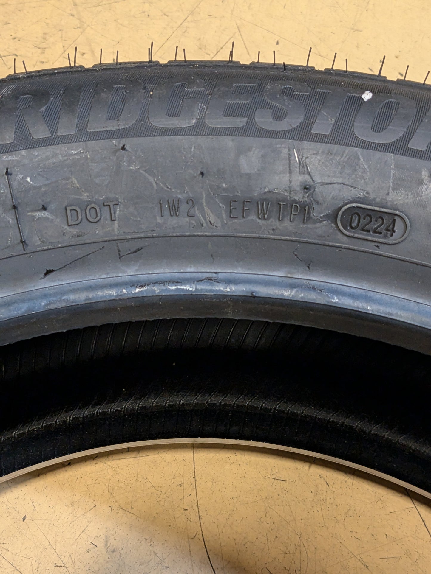 BRIDGESTONE WEATHERPEAK 225 55 19 99V ALL WEATHER TIRE 009642