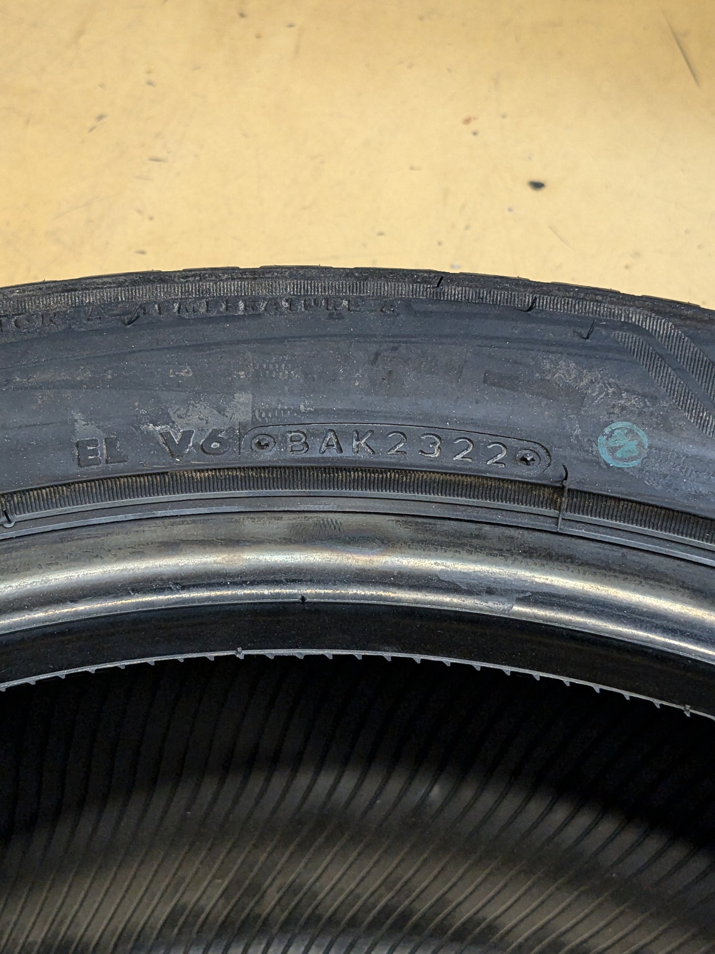 BRIDGESTONE ALENZA A/S ULTRA 275 45 21 110W ALL SEASON TIRE 004901