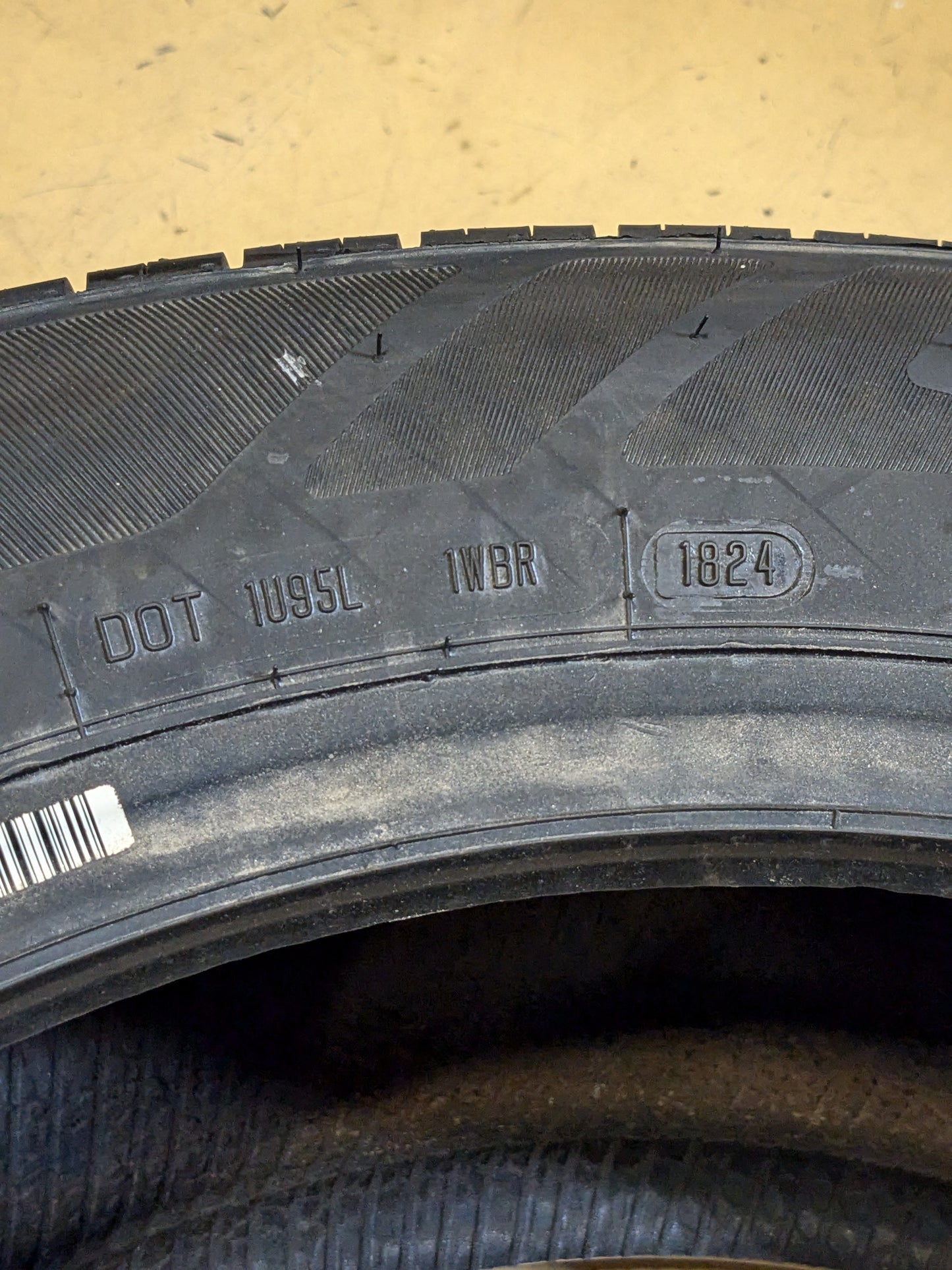COOPER ENDEAVOR PLUS P 225 55 18 98H SL TIRE 90000039920