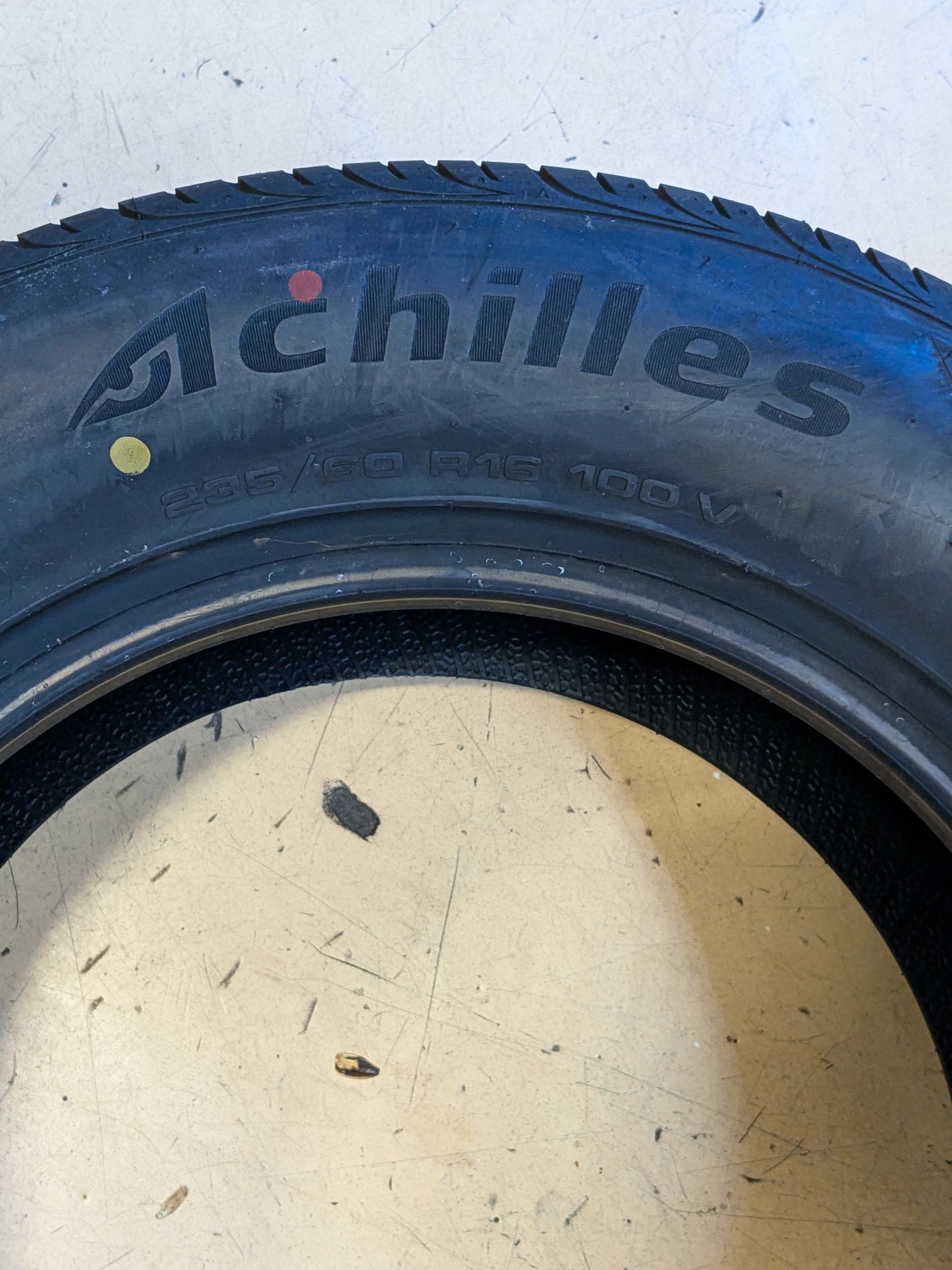 ACHILLES 868 ALL SEASONS TIRE 235 60 16 100V MAX236016