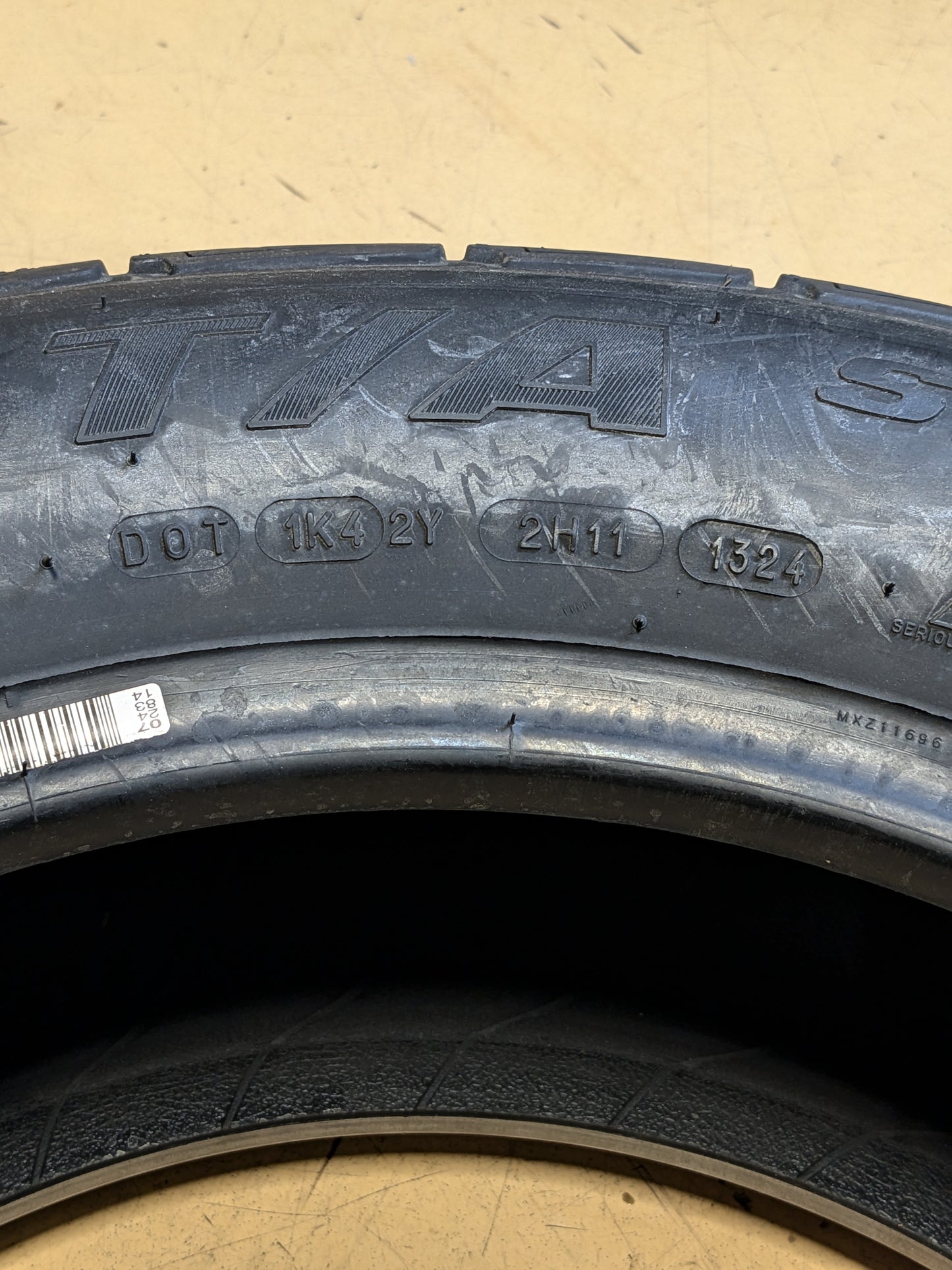 4 BFGOODRICH ADVANTAGE T/A SPORT LT 225 65 17 102H TIRE 21562