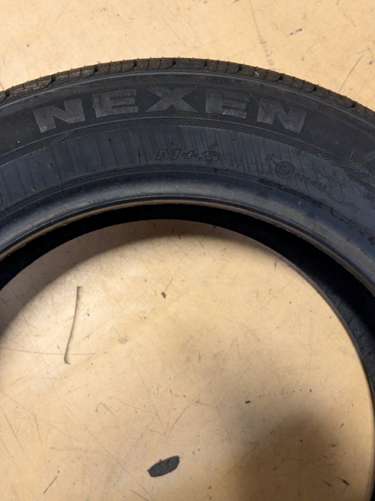 2 NEXEN N'PRIZ AH8 225 50 16 92H ALL SEASON TIRE 15352NXK