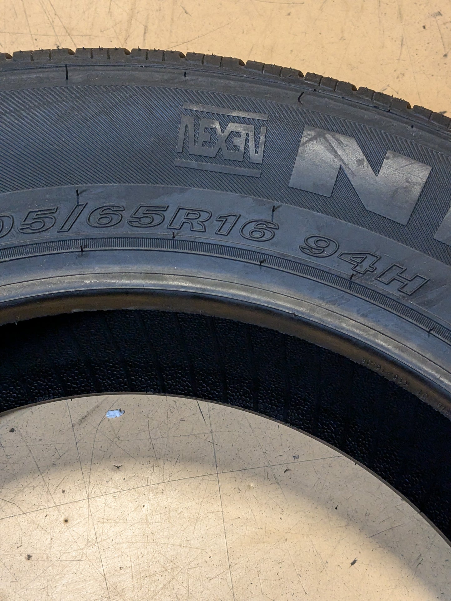 NEXEN CP671 205 65 16 94H ALL SEASON TIRE 11449NXK