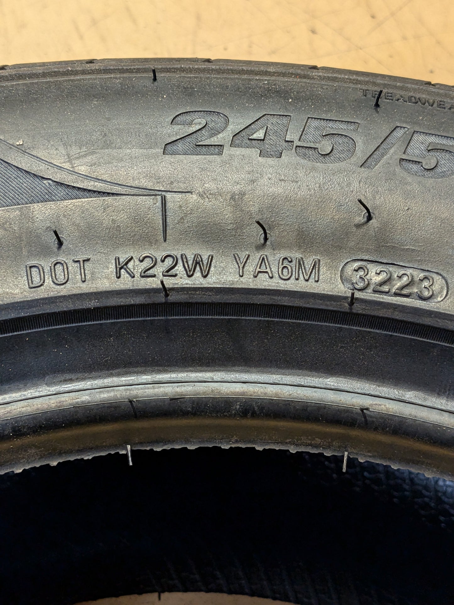 KUMHO ECSTA PA31 P 245 55 18 103V SL ALL SEASON TIRES 2169963