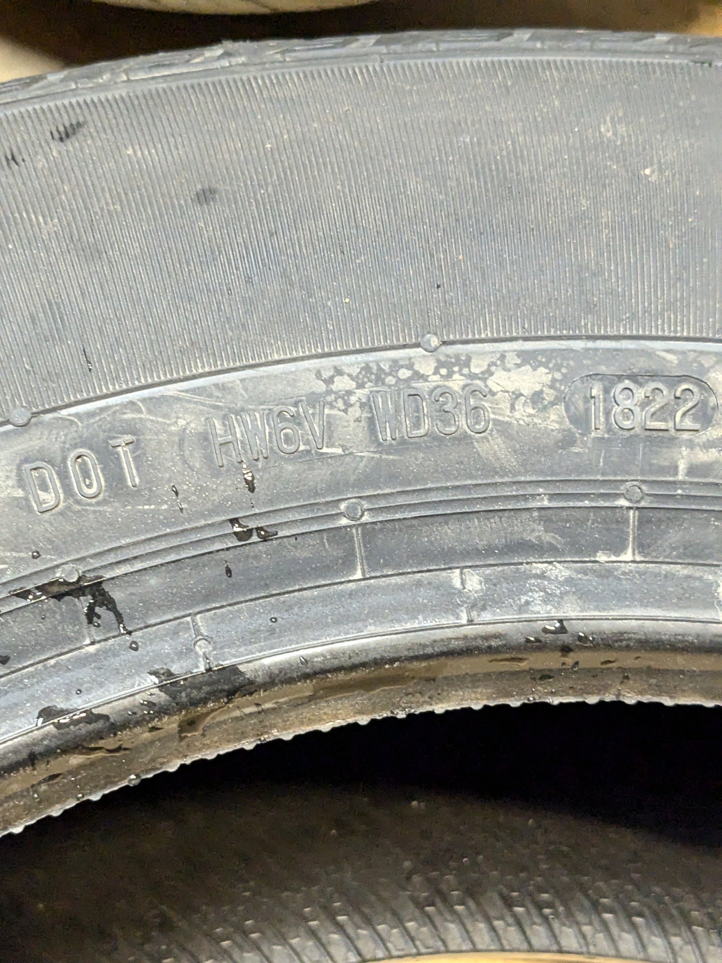 2 CONTINENTAL CROSS CONTACT LX SPORT 215 65 16 98H ALL SEASON TIRES 15507960000