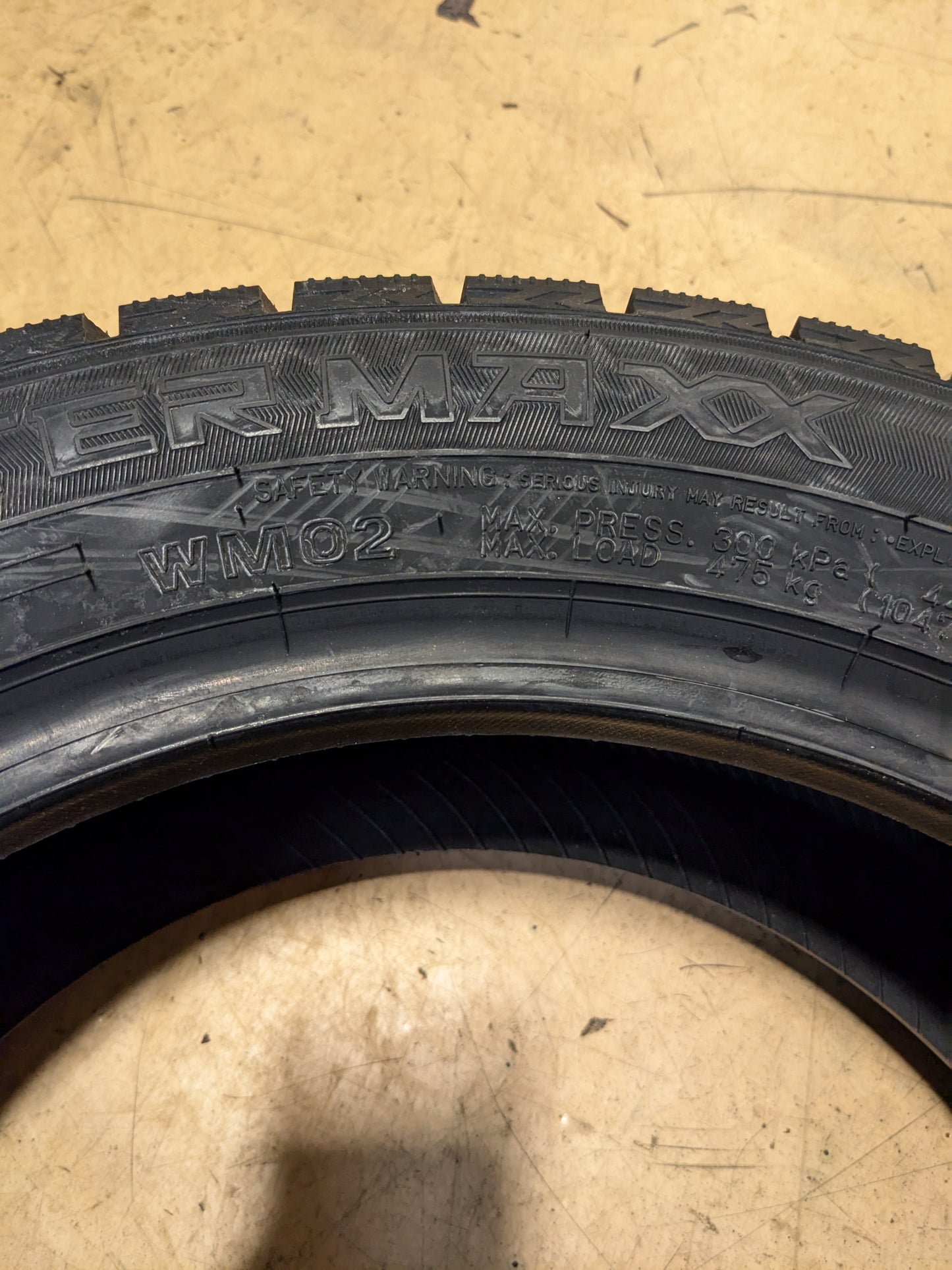 DUNLOP WINTERMAXX WM02 P 185 55 15 82T SL SNOW WINTER TIRES 266016613