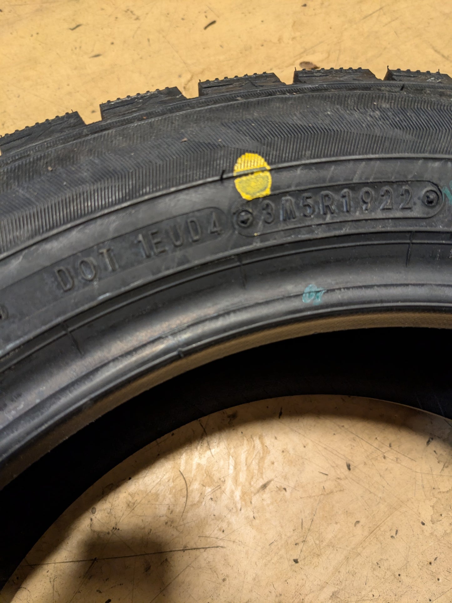 DUNLOP WINTERMAXX WM02 P 185 55 15 82T SL SNOW WINTER TIRES 266016613