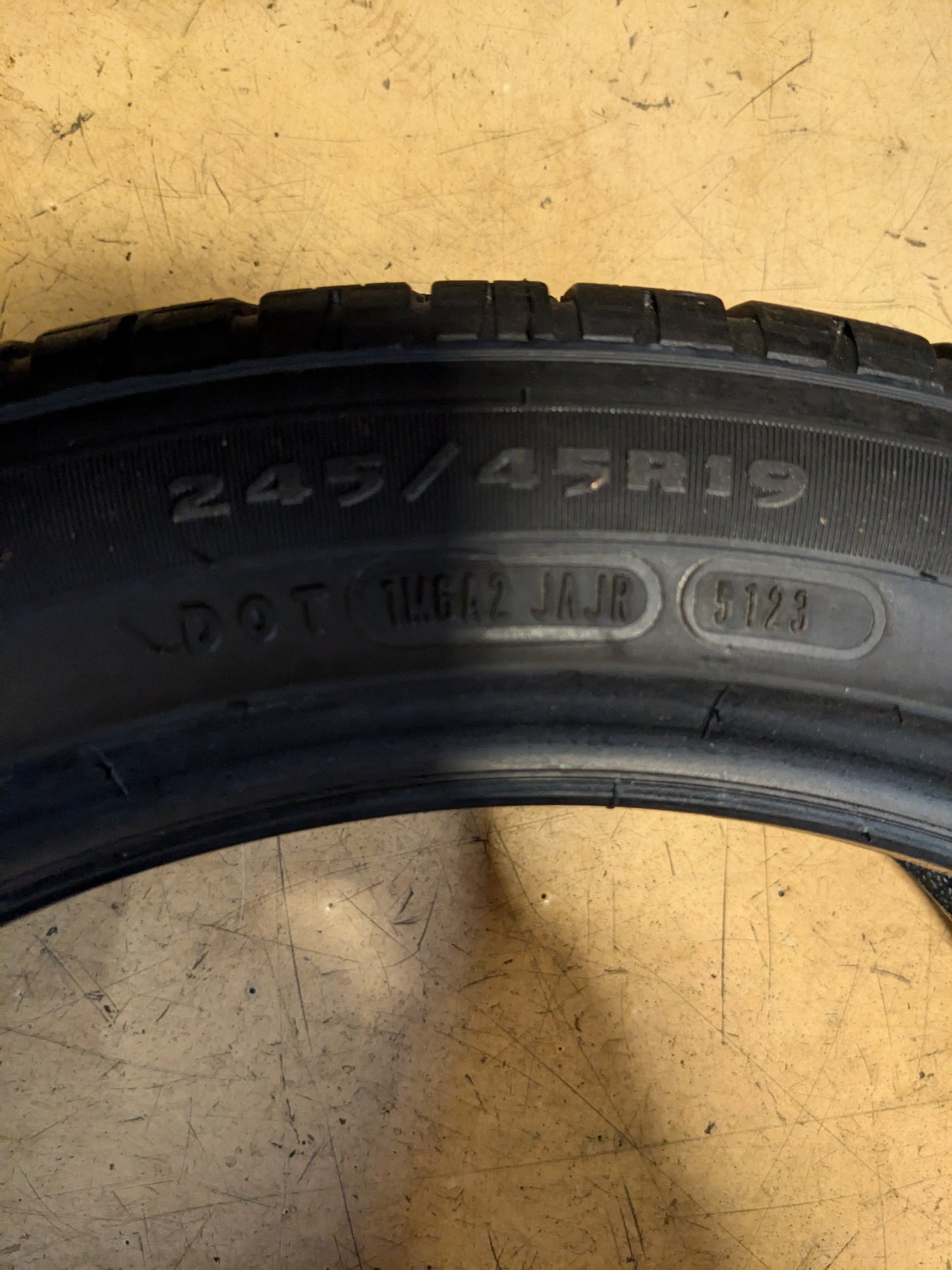 NOS 2 GOODYEAR EAGLE TOURING P 245 45 19 98W SL ALL SEASON TIRE 102015387