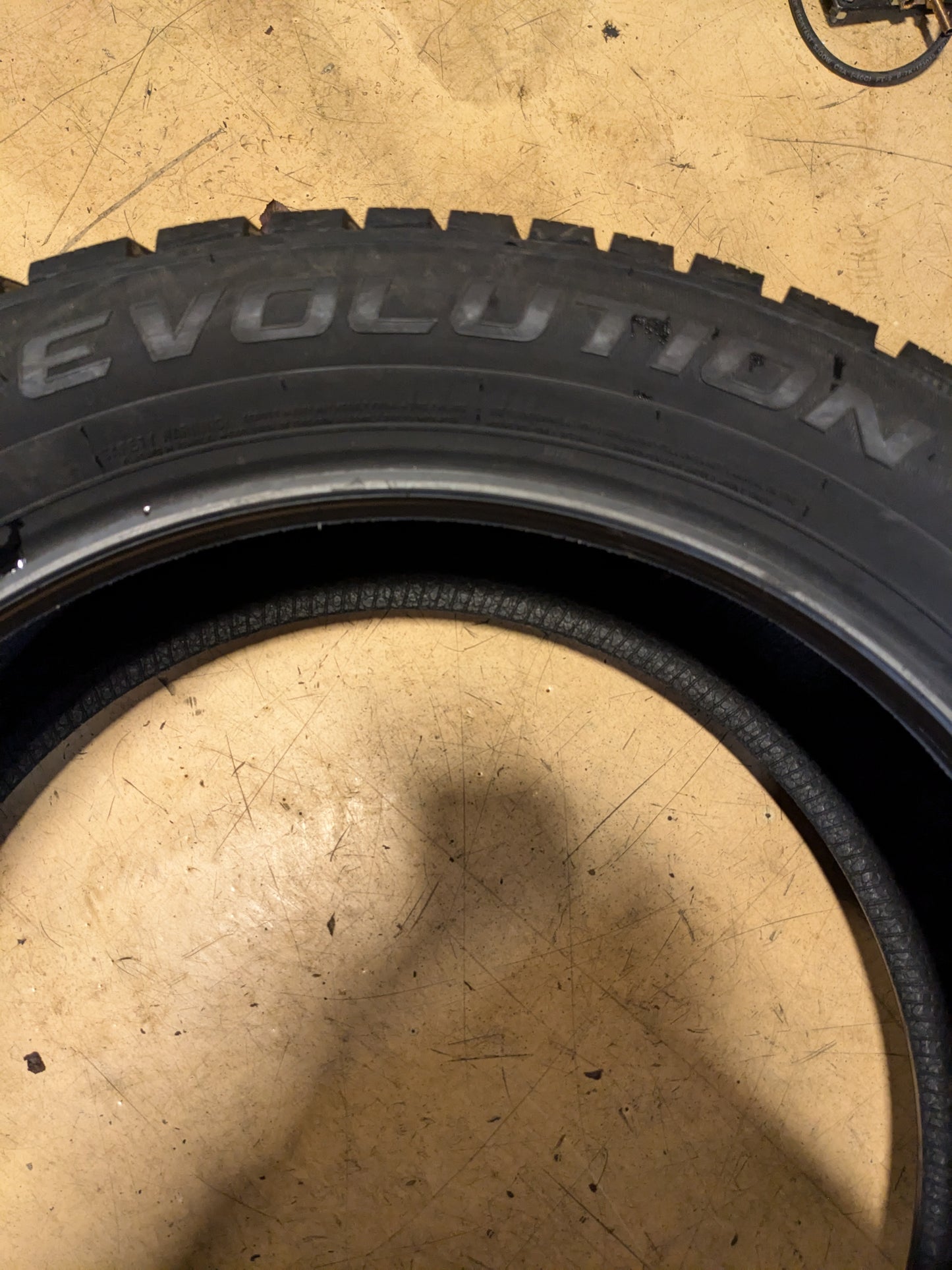 COOPER EVOLUTION WINTER 245 50 20 102T WINTER TIRE 166170006