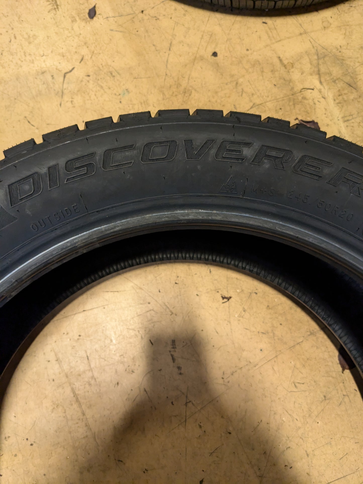 COOPER DISCOVERER TRUE NORTH P 245 50 20 102H SL SNOW TIRES 90000036327