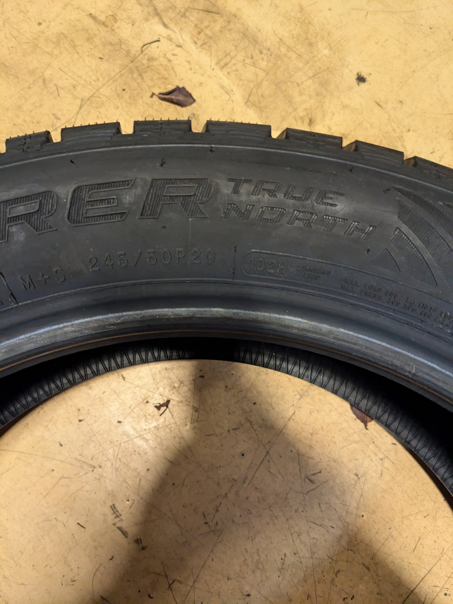 COOPER DISCOVERER TRUE NORTH P 245 50 20 102H SL SNOW TIRES 90000036327