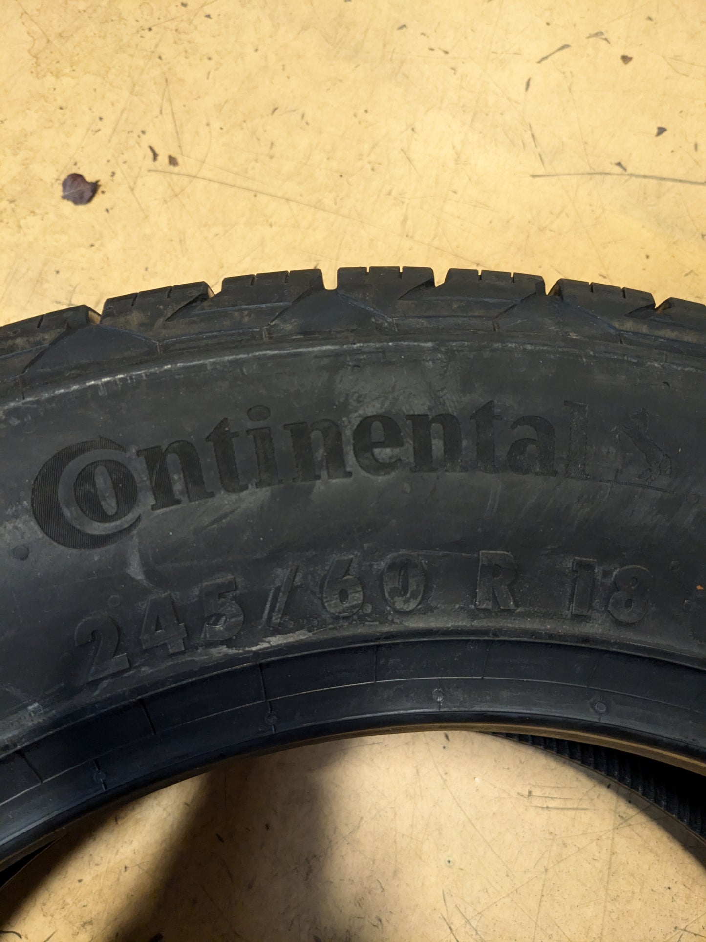 CONTINENTAL TERRAINCONTACT H/T 245 60 18 105T HIGHWAY TERRAIN TIRE 15571840000