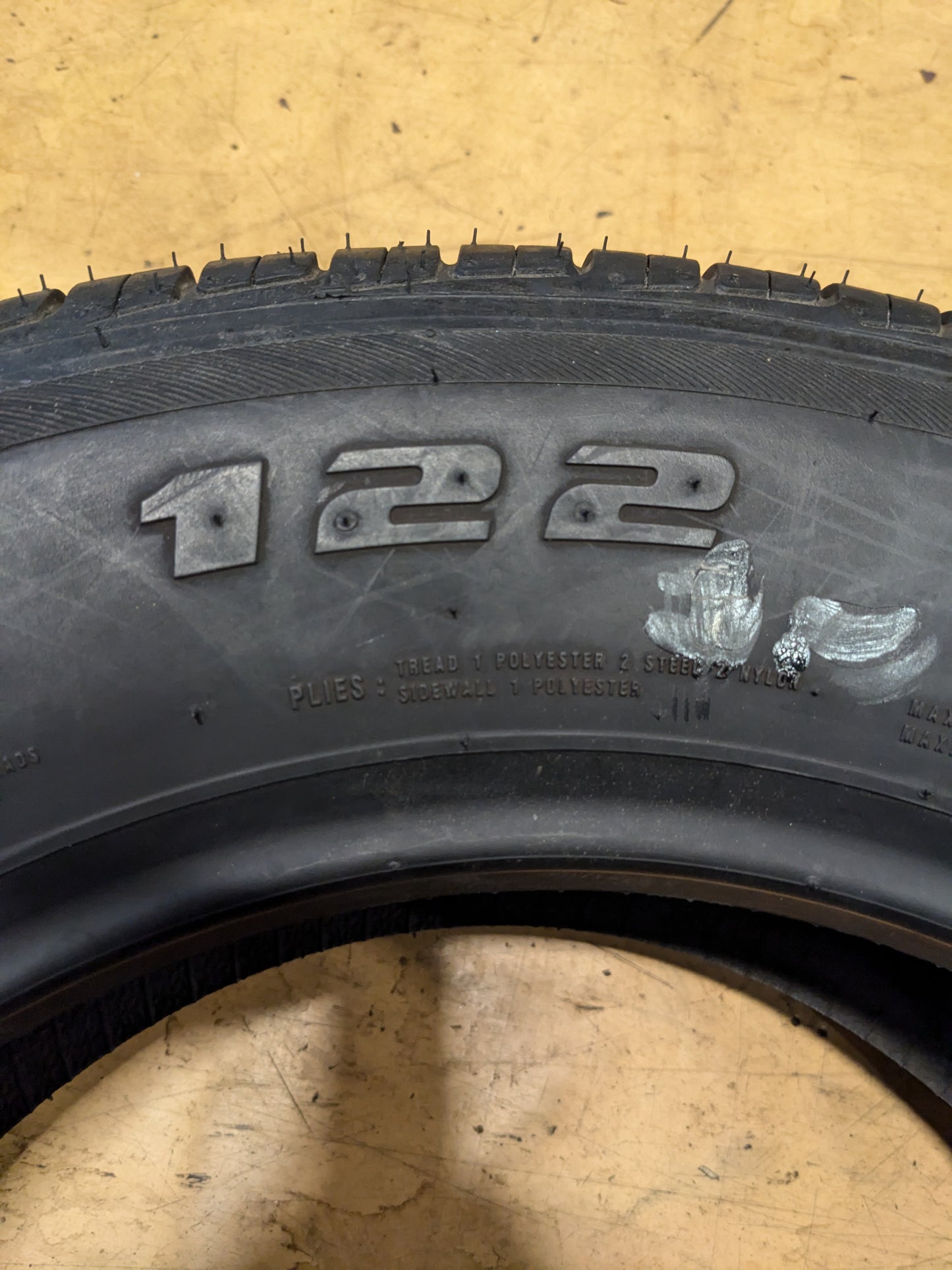 2 ACHILLES 122 205 65 15 94H BSW PASSENGER TOURING TIRE MAF206515