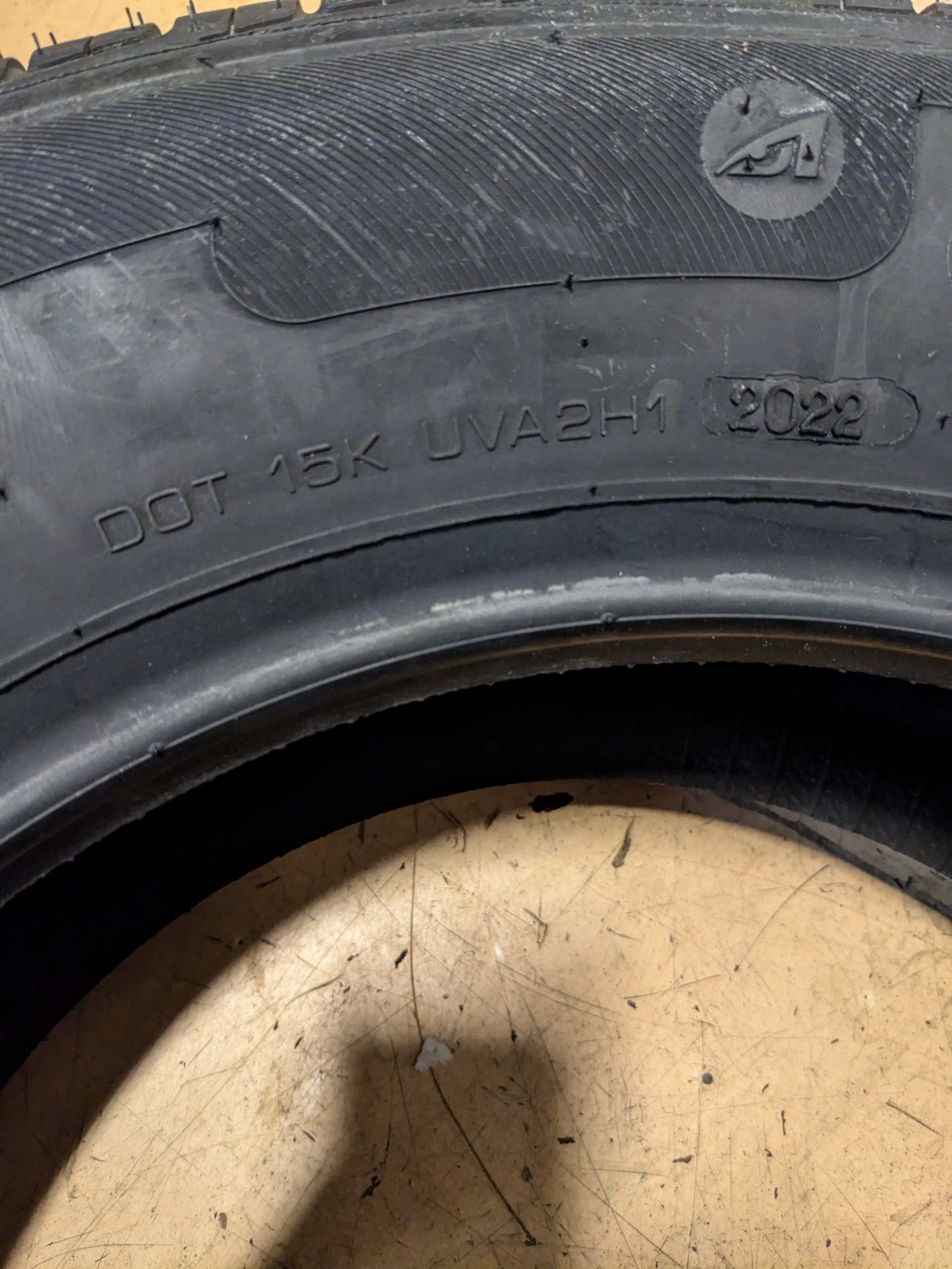2 ACHILLES 122 205 65 15 94H BSW PASSENGER TOURING TIRE MAF206515