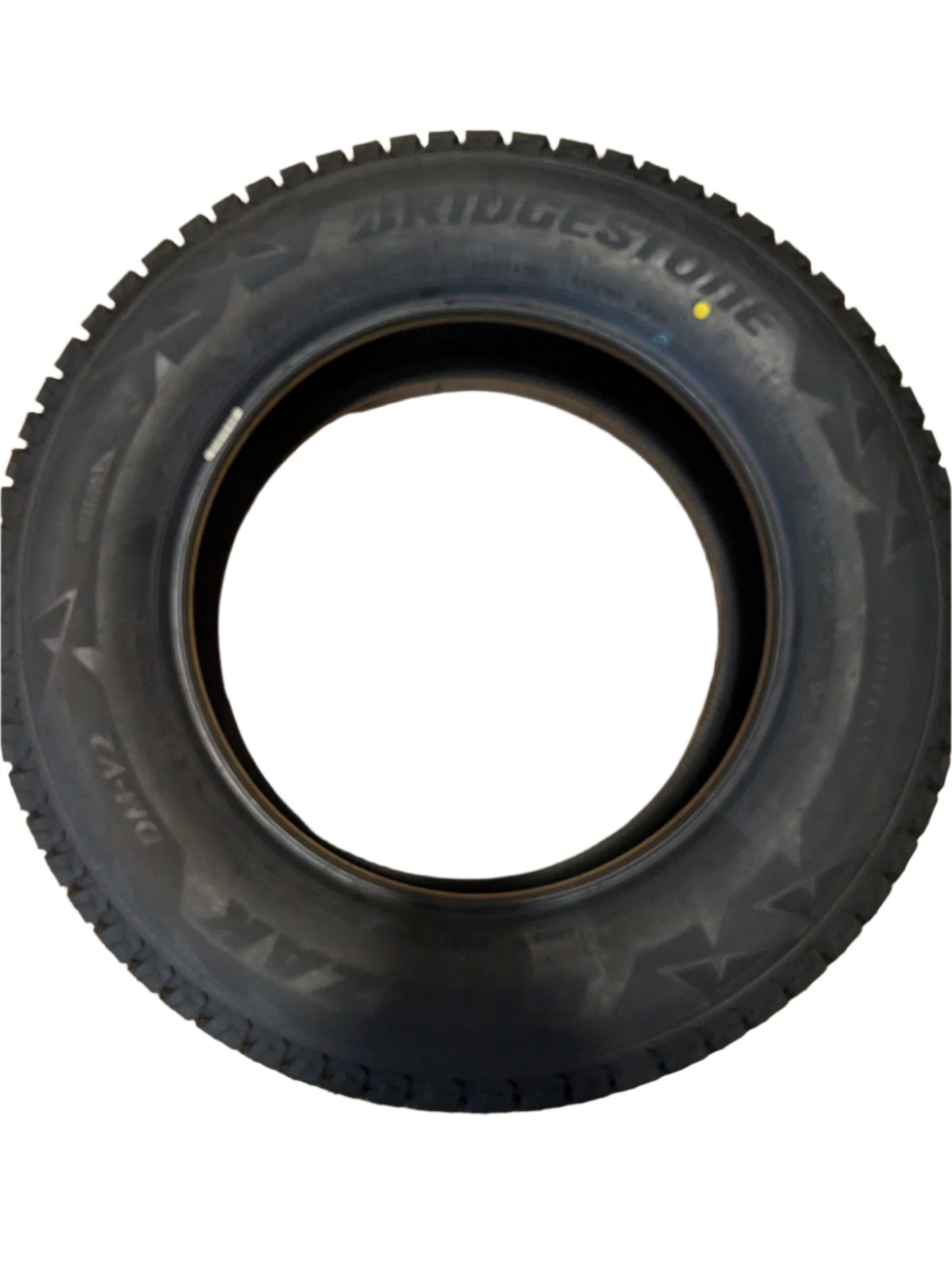 BRIDGESTONE BLIZZAK DM-V2 215/70R17 101S WINTER TIRE 016338