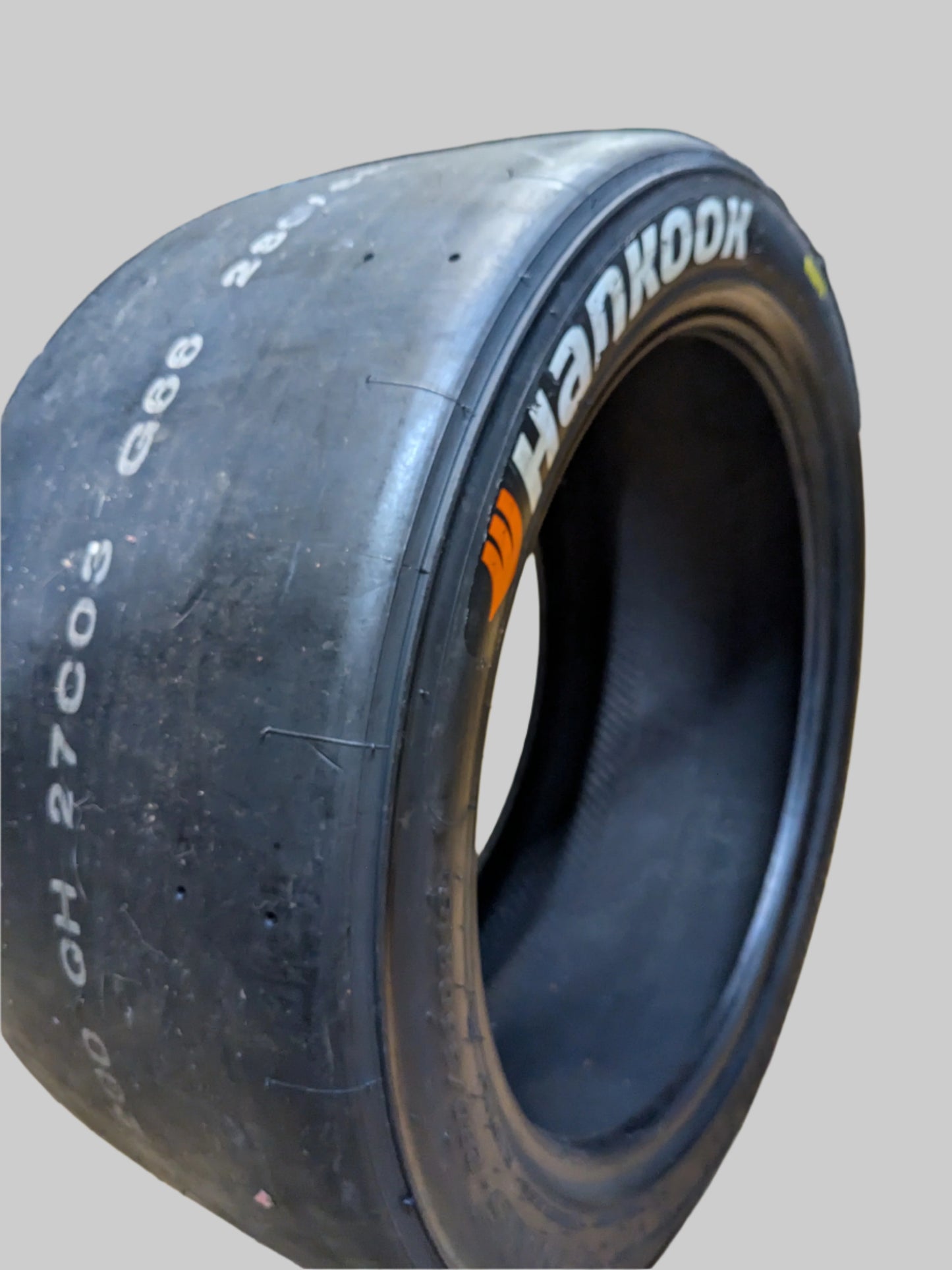 HANKOOK VENTUS F200 280 660 18 MEDIUM COMPOUND SLICK TIRES 1016480