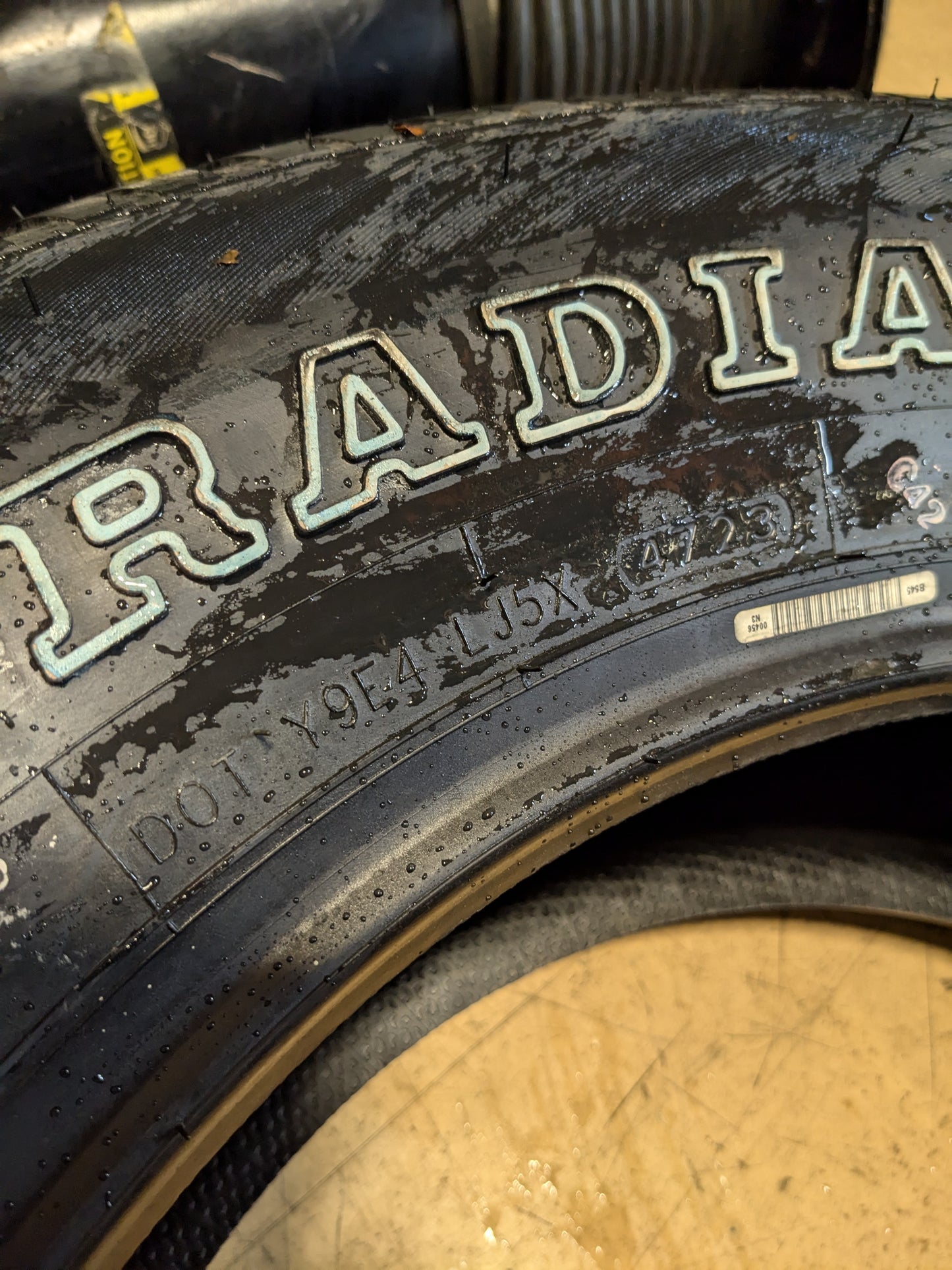 GT RADIAL SAVERO HT2 OWL P 265 70 18 114S SL HIGHWAY TERRAIN TIRES B545
