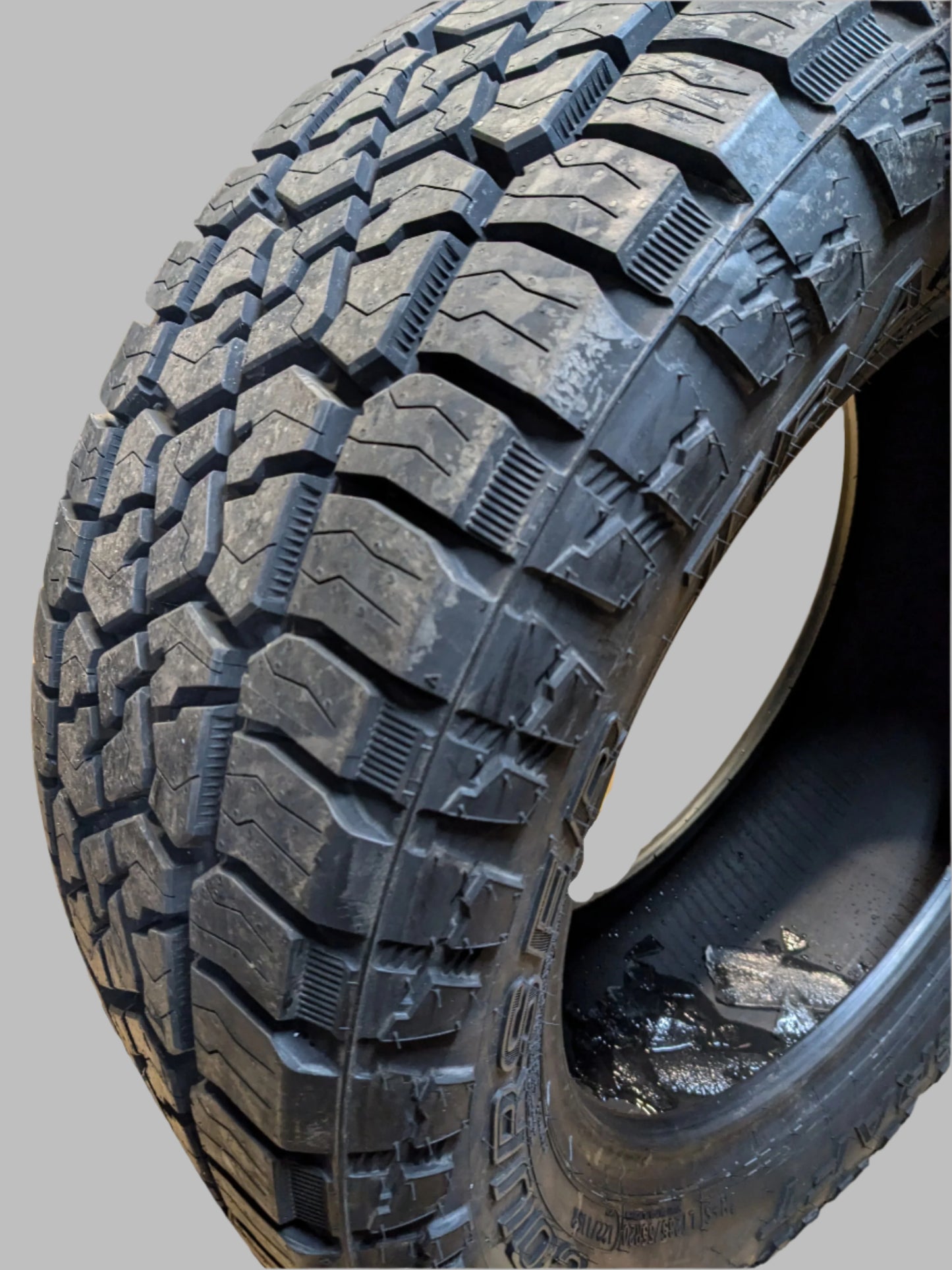 MASTERCRAFT COURSER TRAIL HD BSW LT 285 55 20 122/119R AT TIRE 175102010