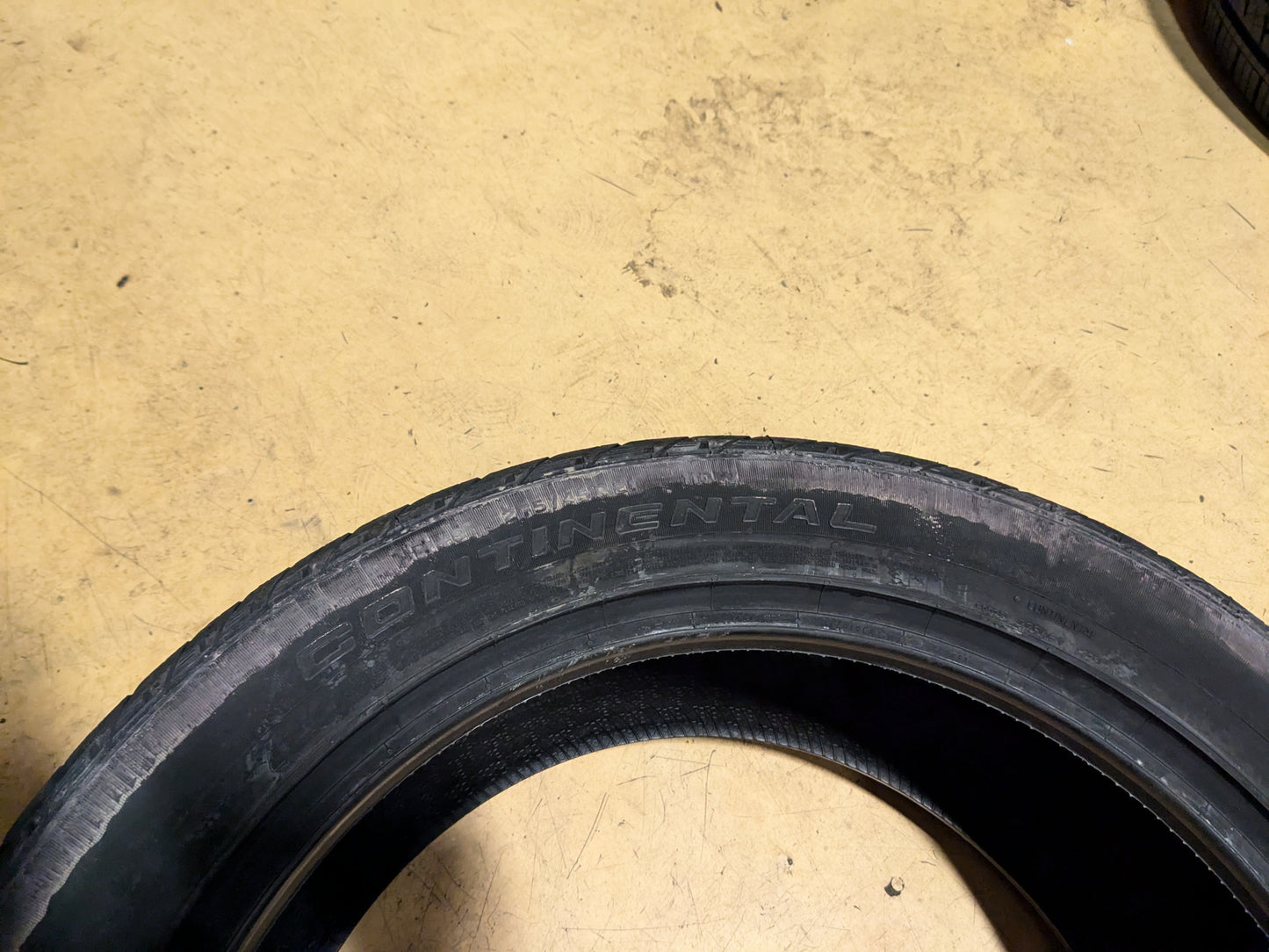 CONTINENTAL CROSS CONTACT LX SPORT BSW P 275 45 21 110W XL TIRE 03139180000