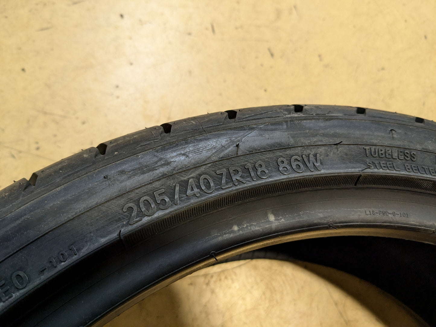 NITTO NEO GEN BSW P 205 40 18 86W XL ALL SEASON TIRE 185090