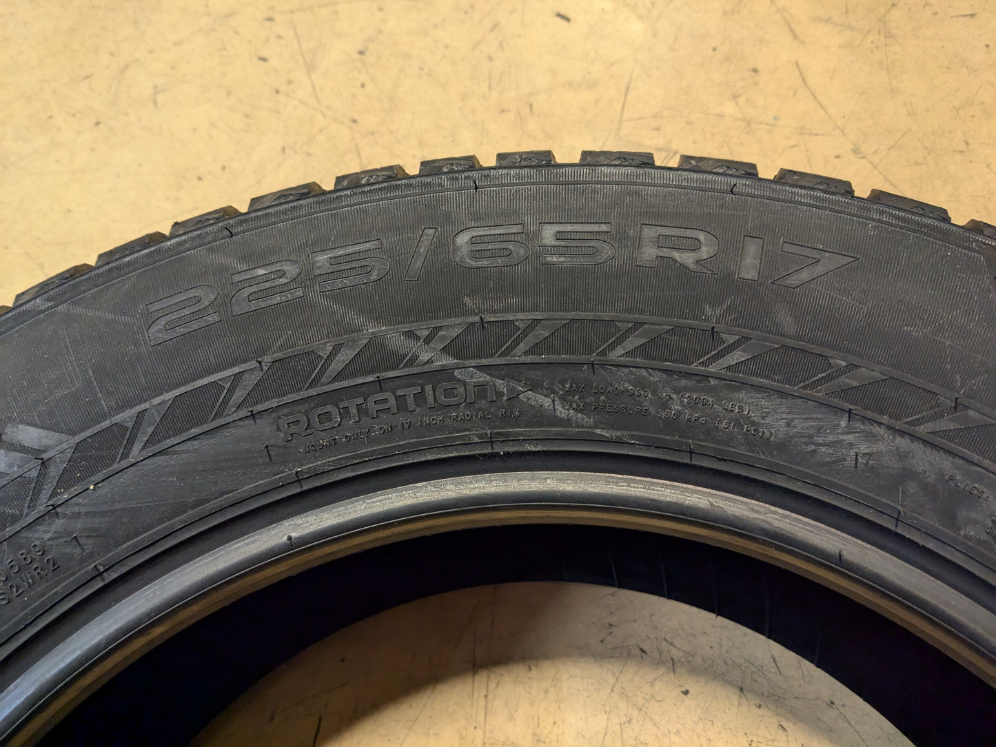 NOKIAN HAKKAPELIITTA 10 SUV BSW P 225/65R17 106T XL WINTER TIRE TS32477