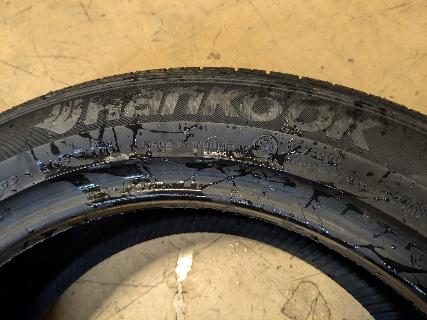 HANKOOK VENTUS V2 CONCEPT2 (H457) BSW P 195 50 15 82H SL UHP TIRE 1014361