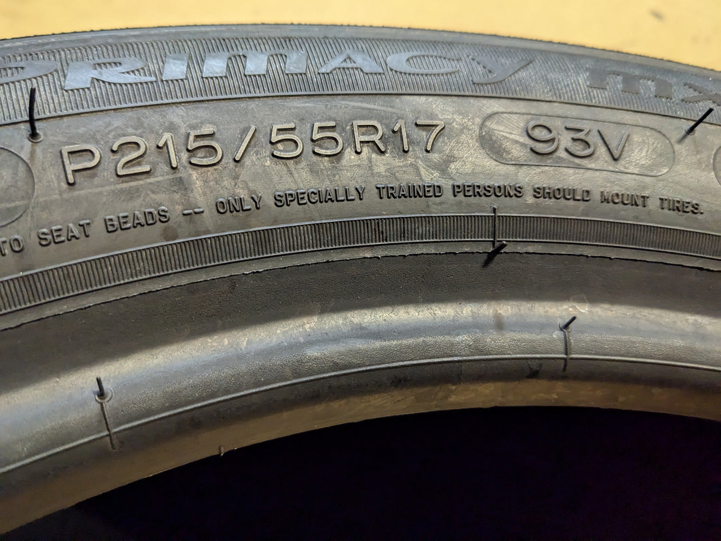 MICHELIN PRIMACY MXM4 BSW P 215 55 17 93V TIRE 72983