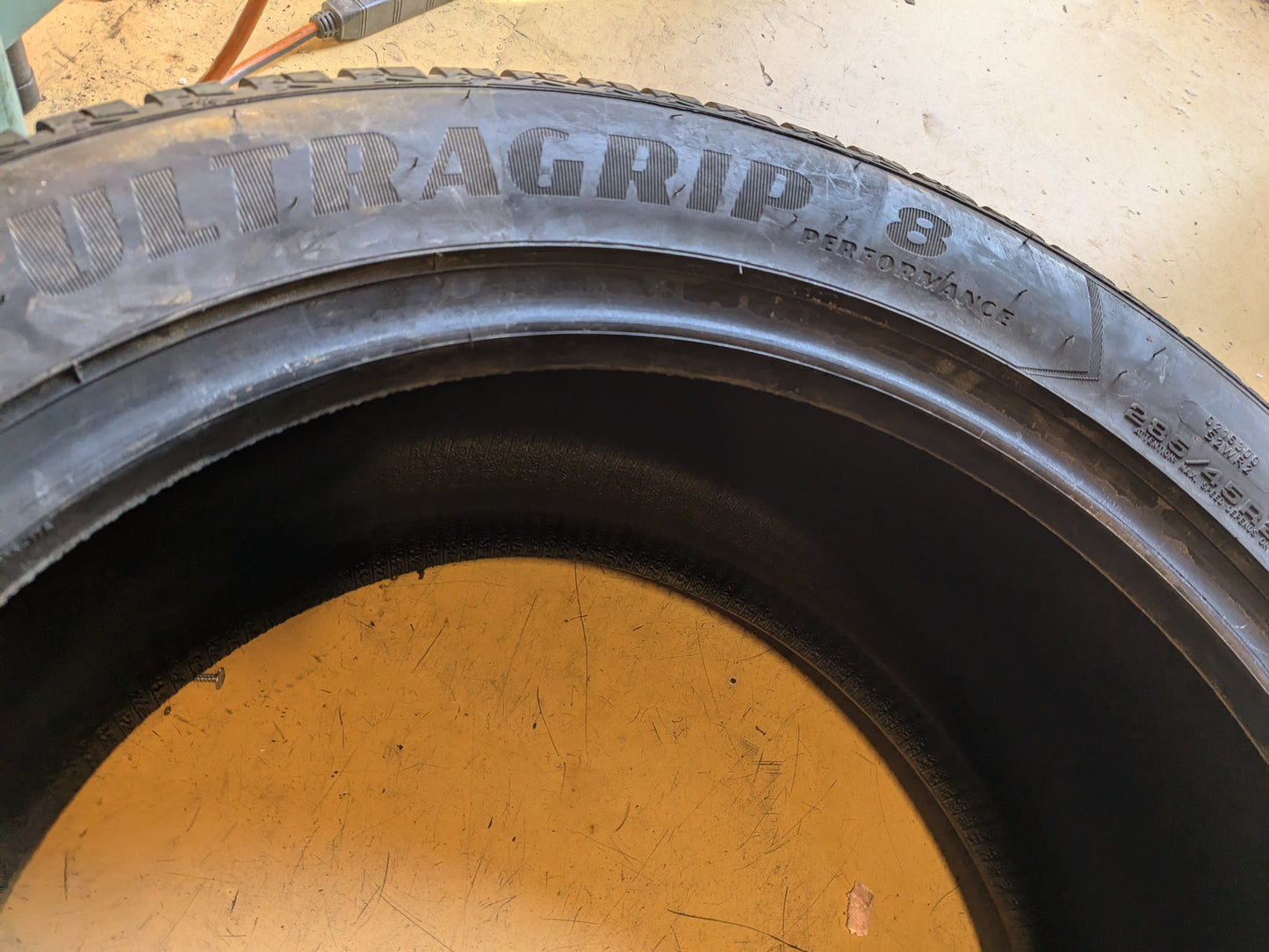 GOODYEAR ULTRAGRIP 8 PERFORMANCE AUDI P 285 45 20 112V SL WINTER TIRE 117838373