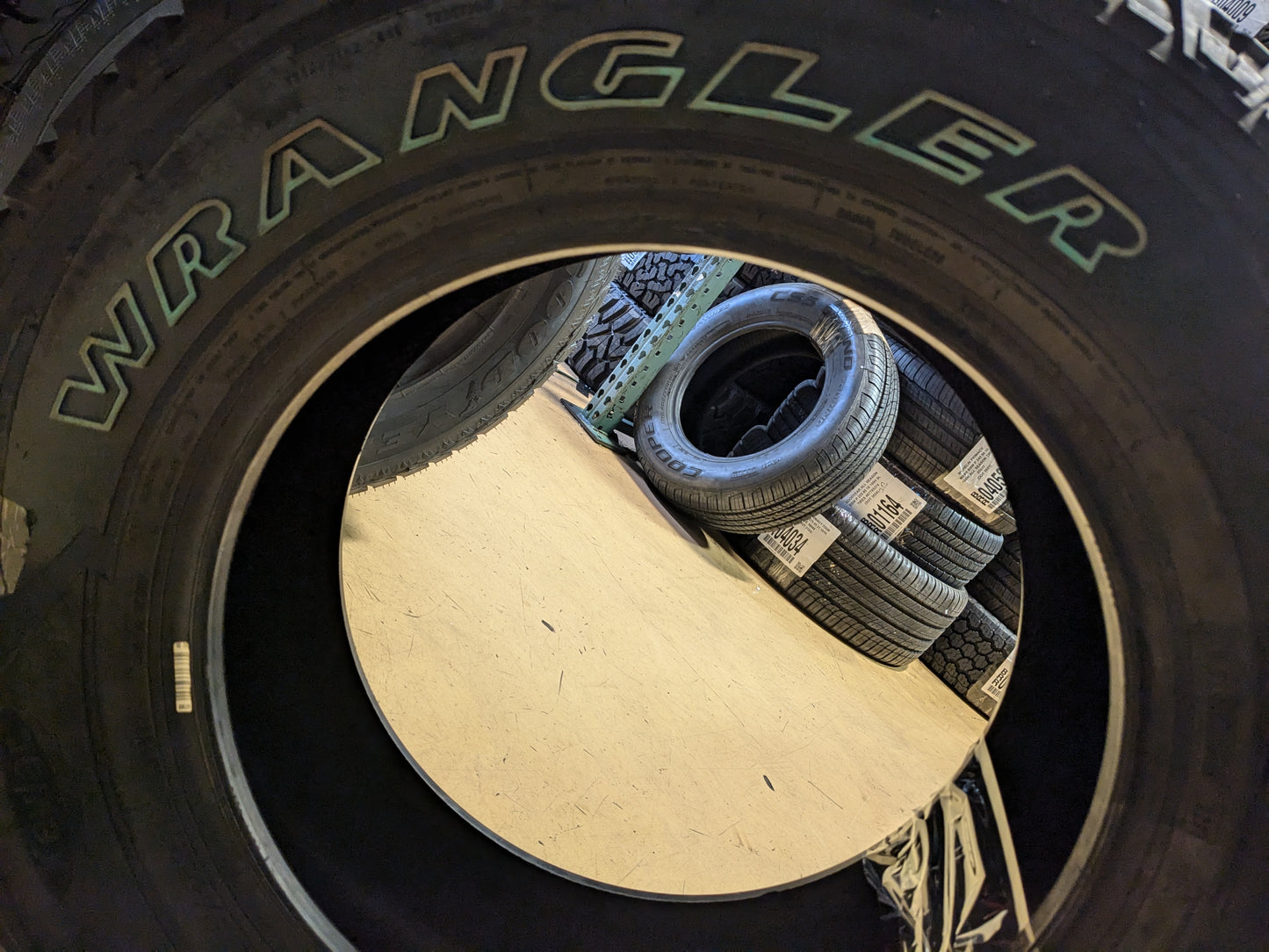 GOODYEAR WRANGLER ALL-TERRAIN ADV W/ KEVLAR OWL P 275 65 18 116T TIRE 758066571