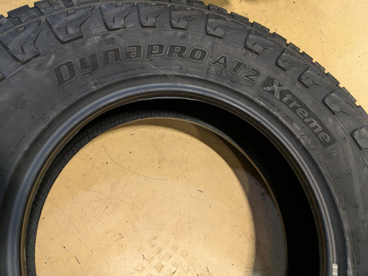 HANKOOK DYNAPRO AT2 XTREME BSW P 255 75 17 115T SL ALL TERRAIN TIRE 1029791