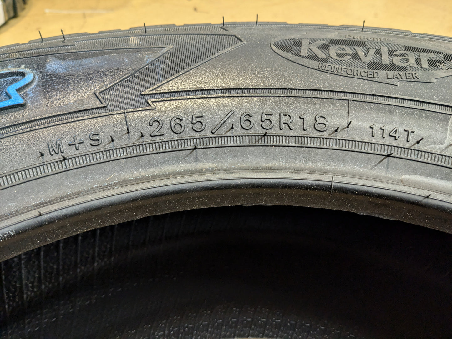 GOODYEAR WRANGLER ALL-TERRAIN ADV. W/ KEVLAR OWL P 265 65 18 114T TIRE 758068571