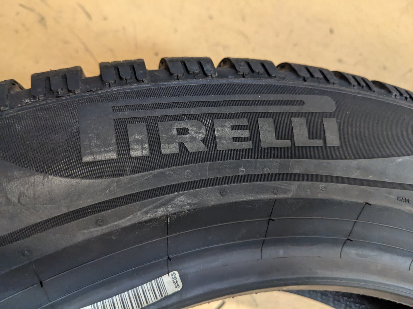 PIRELLI CINTURATO WINTER 2 BSW P 225 55 18 102V XL WINTER TIRE 3933800