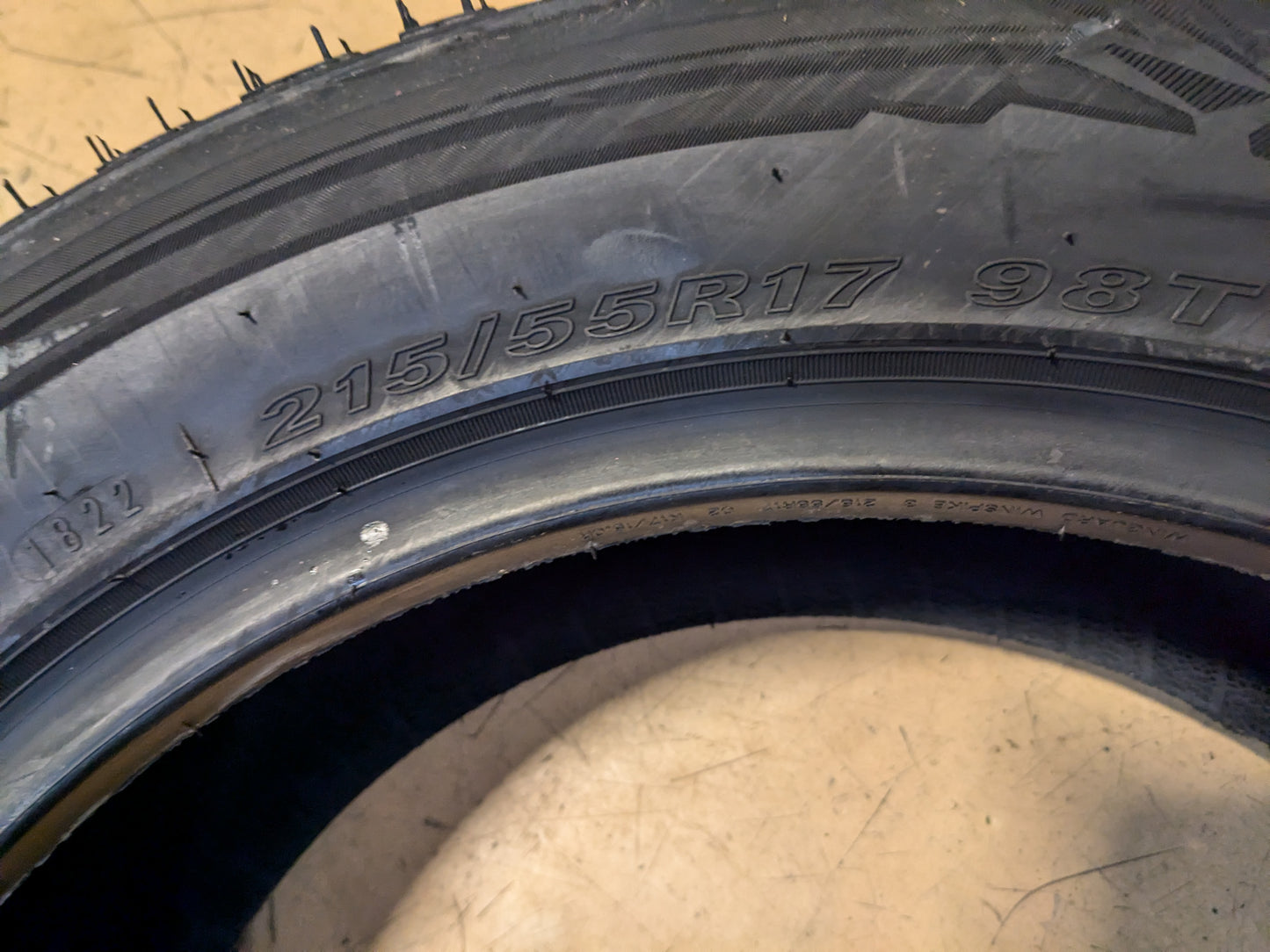 NEXEN WINGUARD WINSPIKE 3 BSW P 215 55 17 98T XL WINTER TIRE 17632NXK