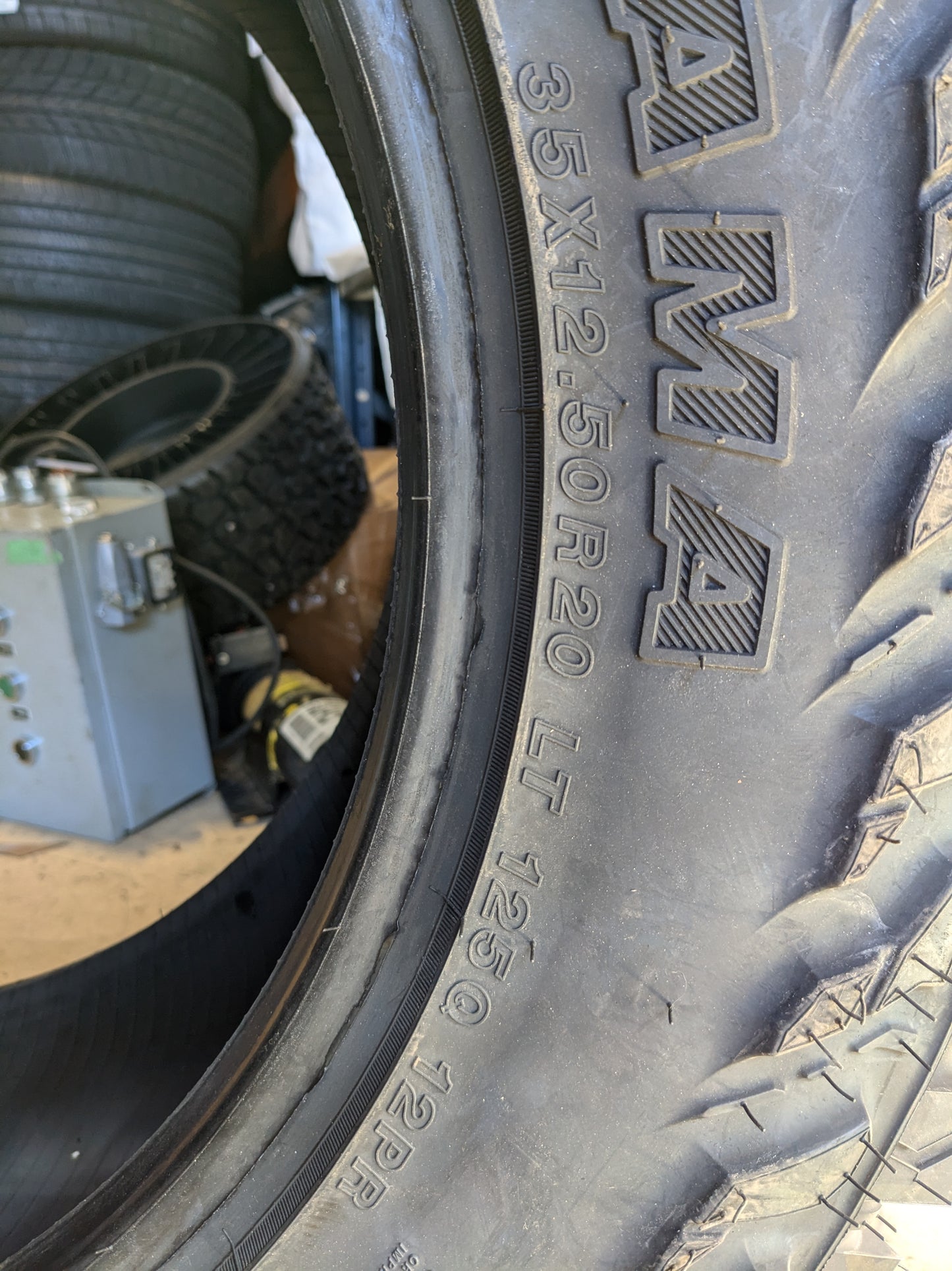 YOKOHAMA GEOLANDAR M/T G003 BSW LT 35 12.50 20 125Q F MUD TERRAIN TIRE 110133359