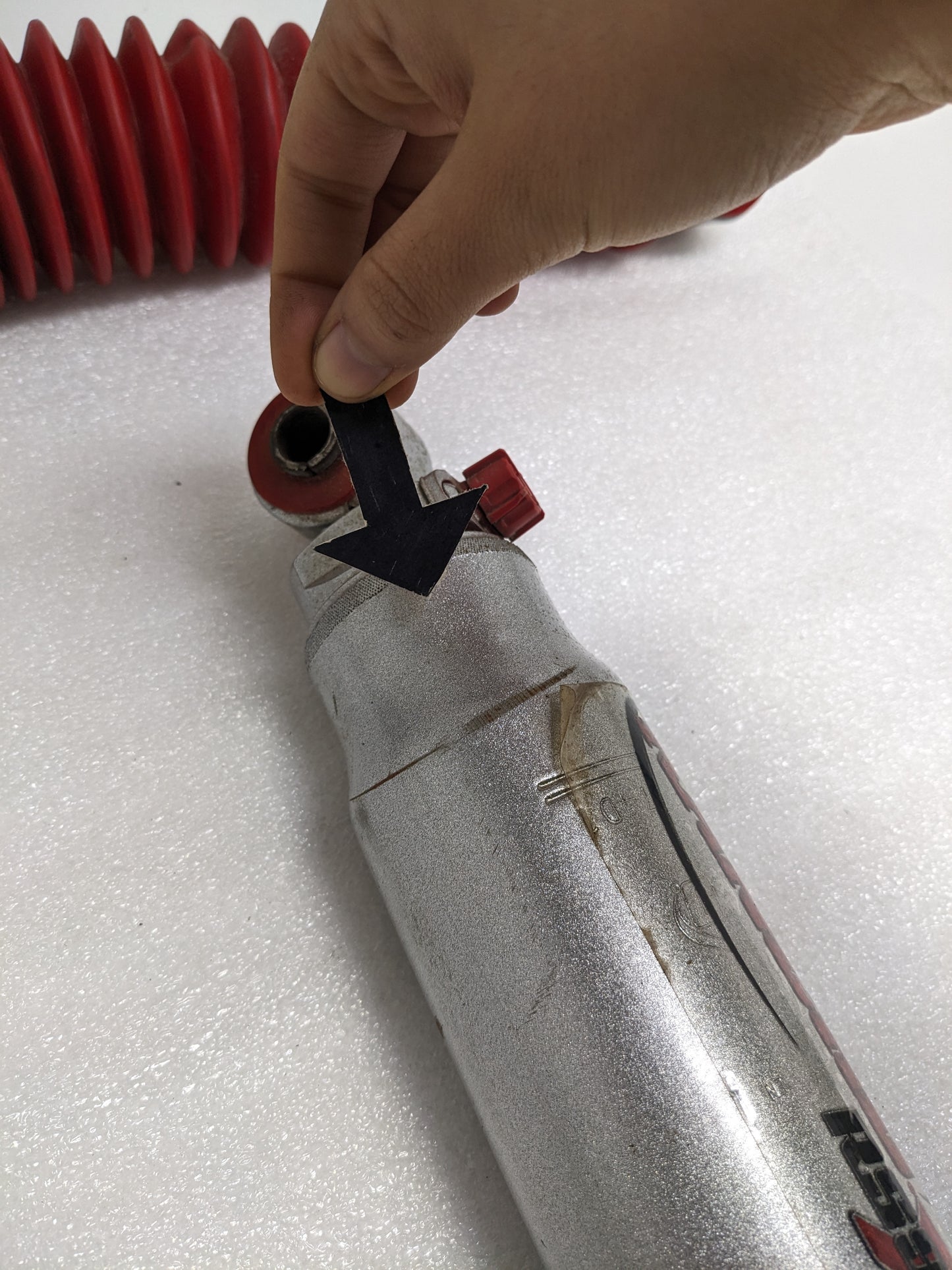 TRENDSAUTO RANCHO RS9000XL PAIR OF FRONT GAS SHOCK ABSORBERS FOR 2011-2016 FORD F250 F350 NEW SR